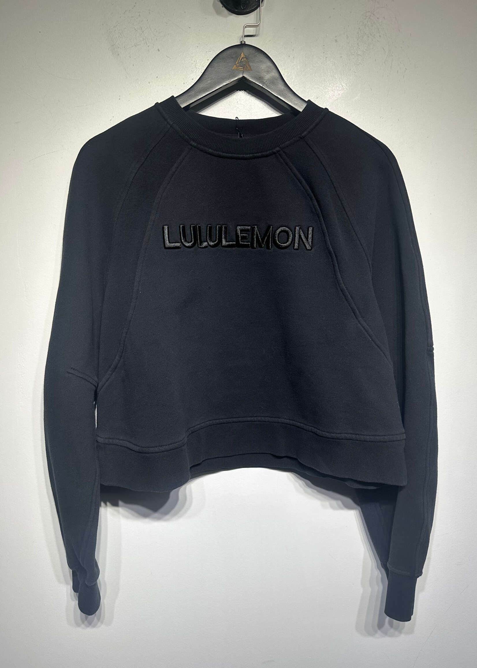 Lululemon Black Logo Crop Sweater M