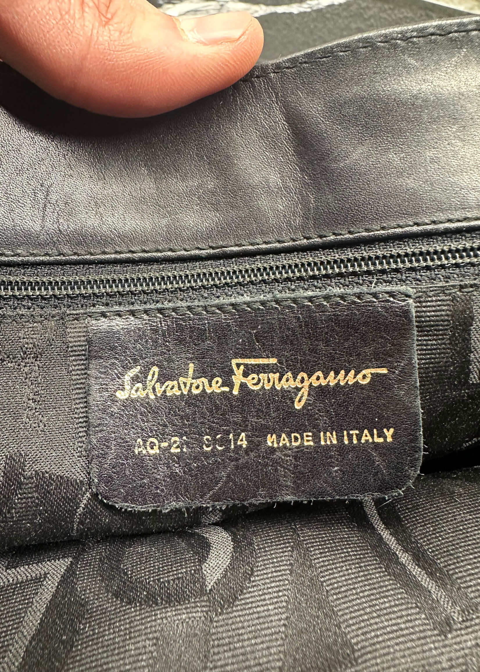 Ferragamo Vintage Leather Shoulder Bag AS IS