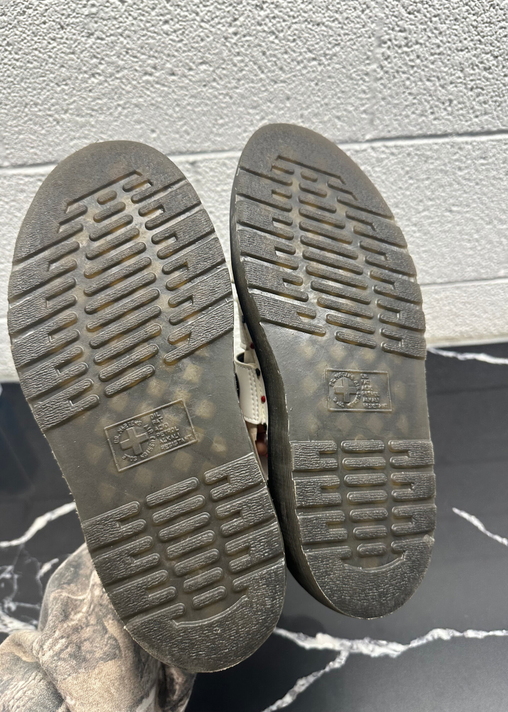 NWT Docs x Betty Boop White Platform Sandal 9