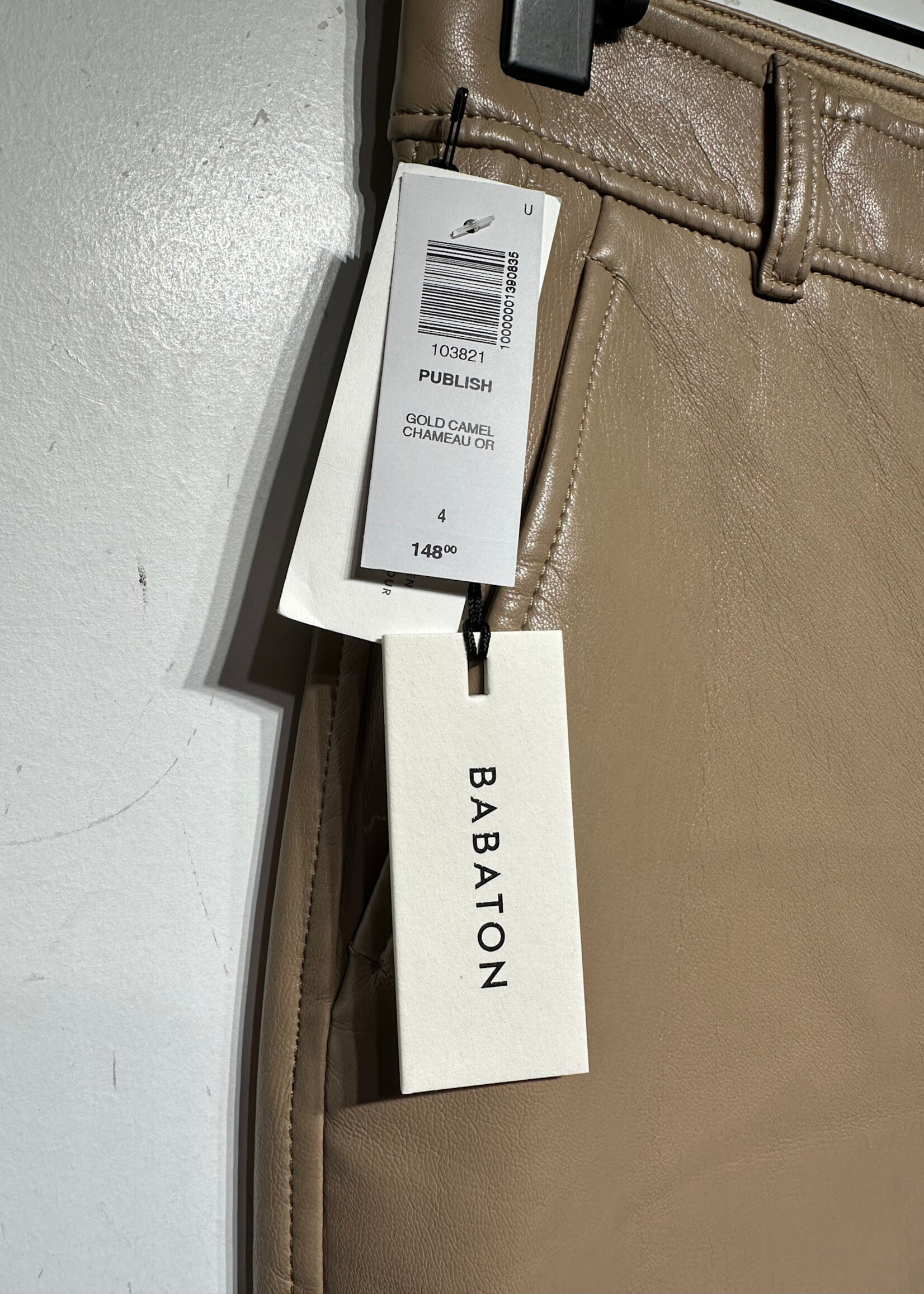 NWT Babaton Beige Faux Leather Pants Fem 26
