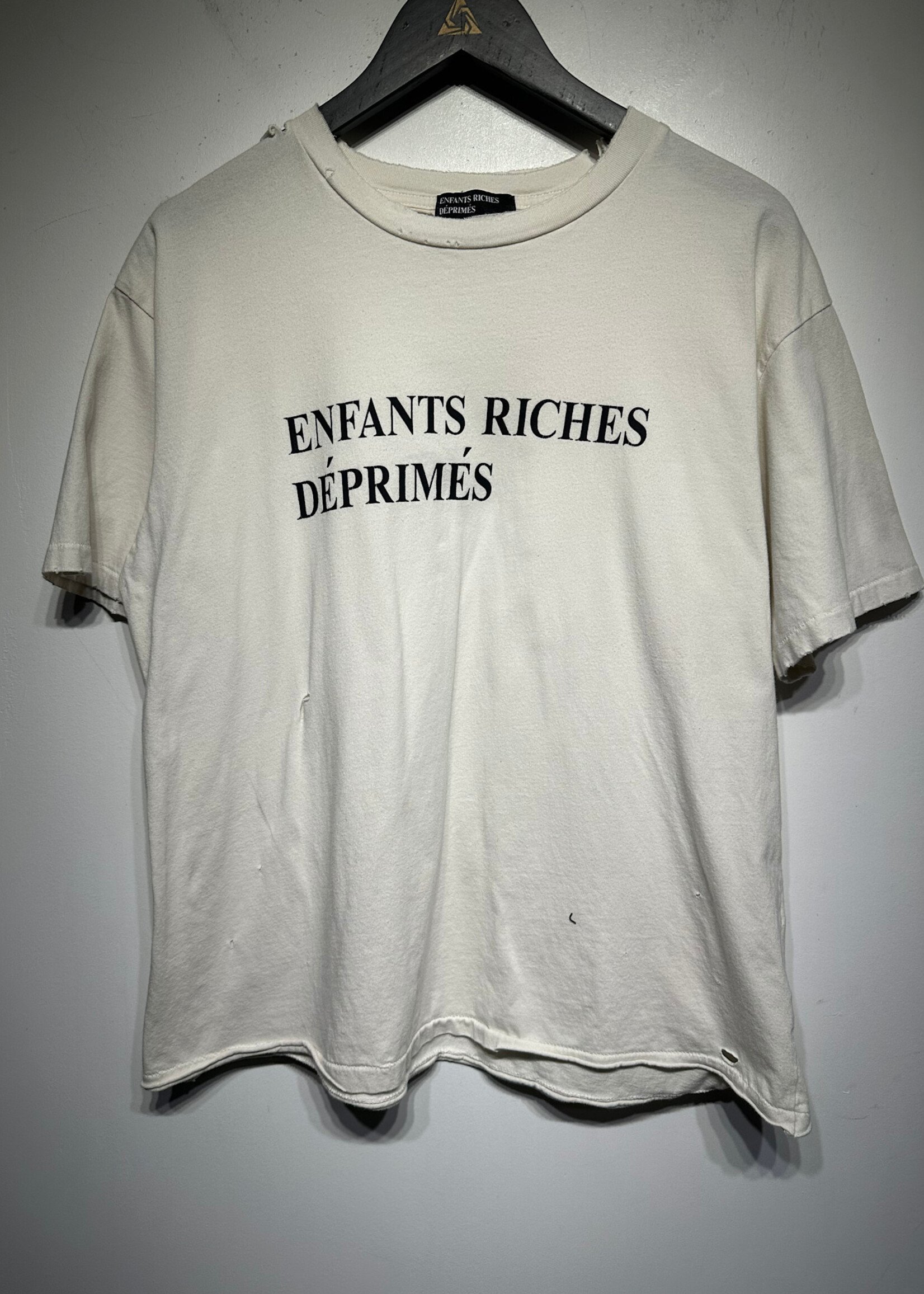 DUPE ERD White Distressed Logo Tee L