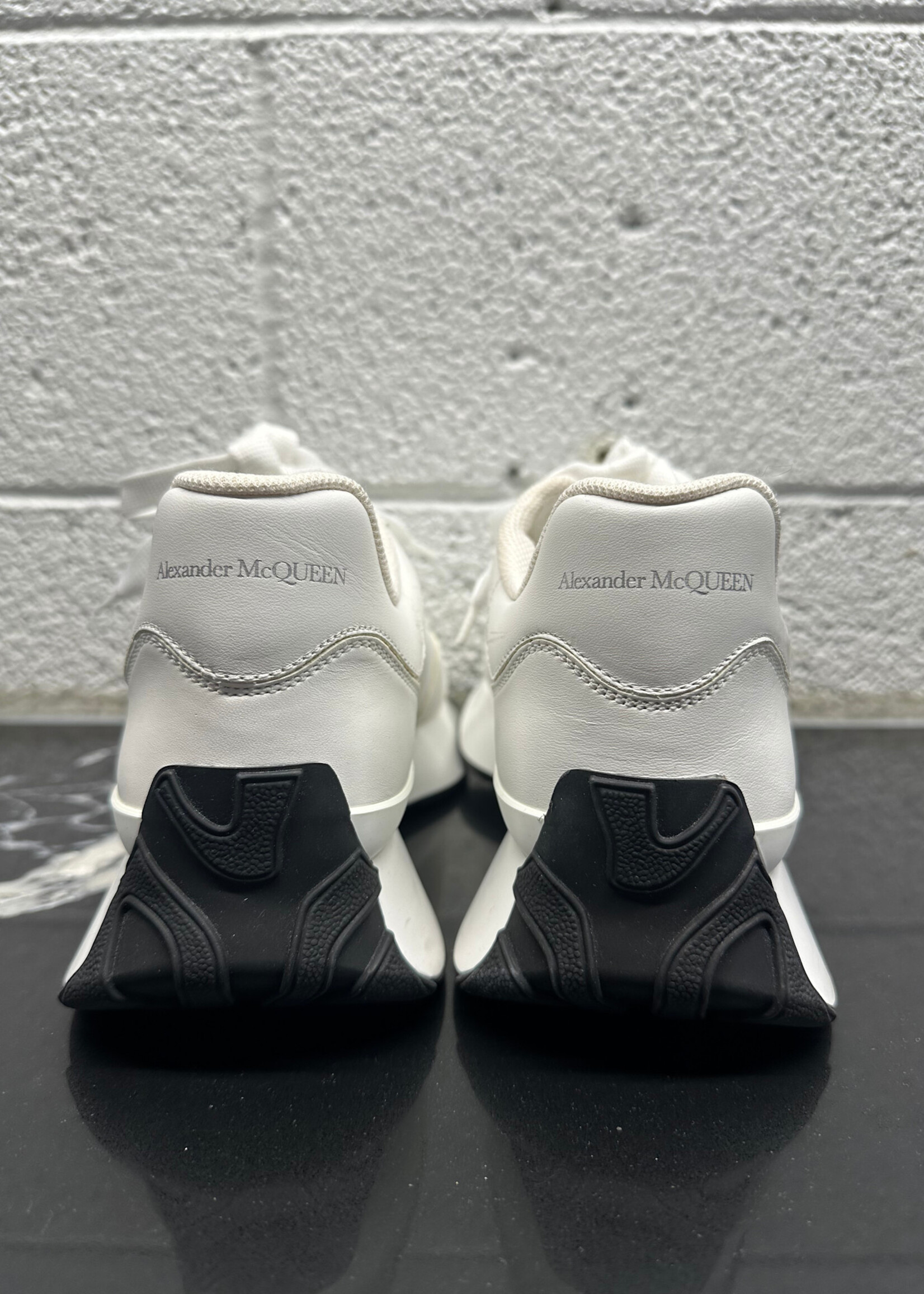 Alexander McQueen White Spirit Runner 38/8