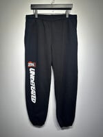 Formula 1 x Undefeated Black Sweats Masc 34