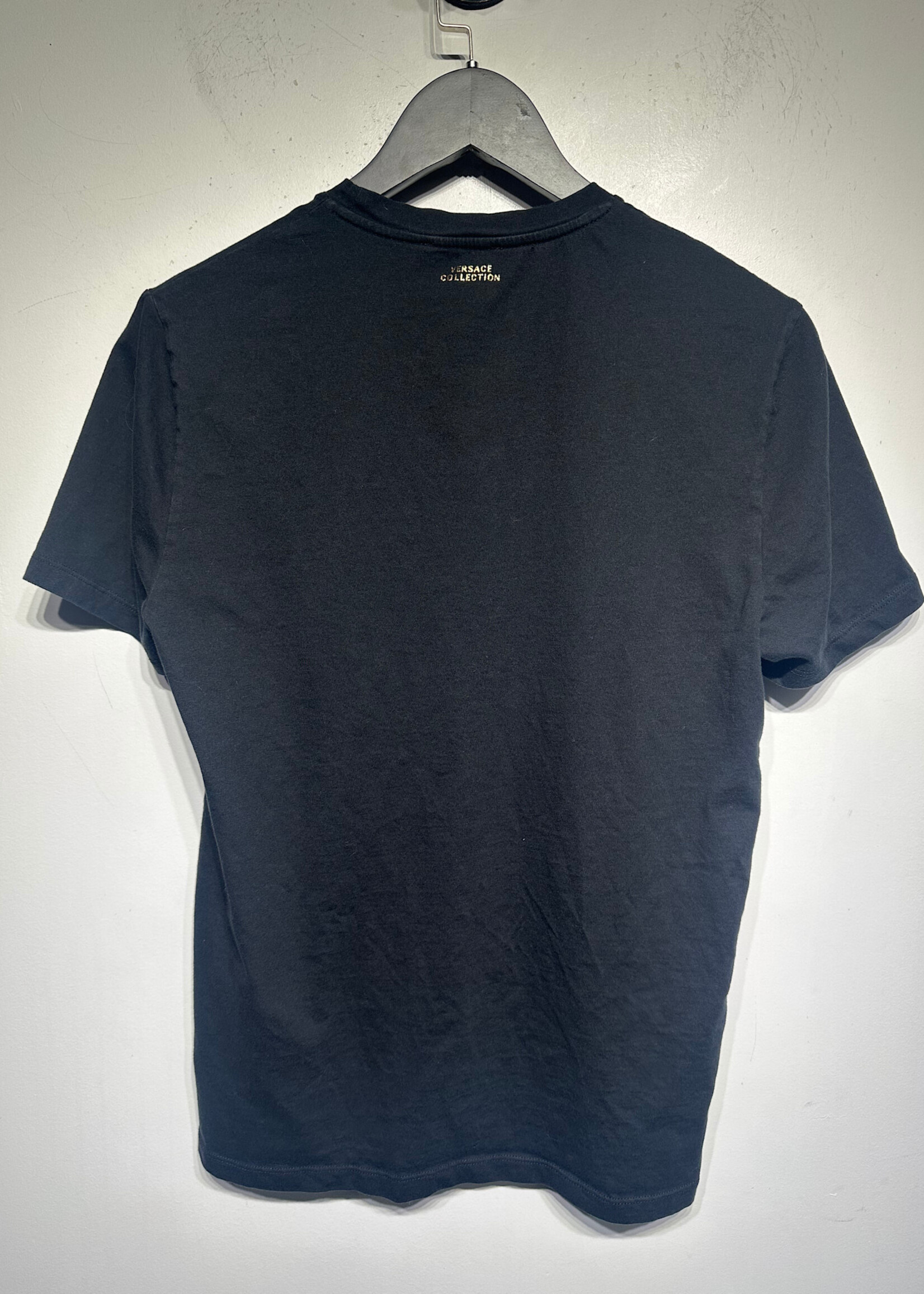 VERSACE BLACK GOLD ABSTRACT TEE M