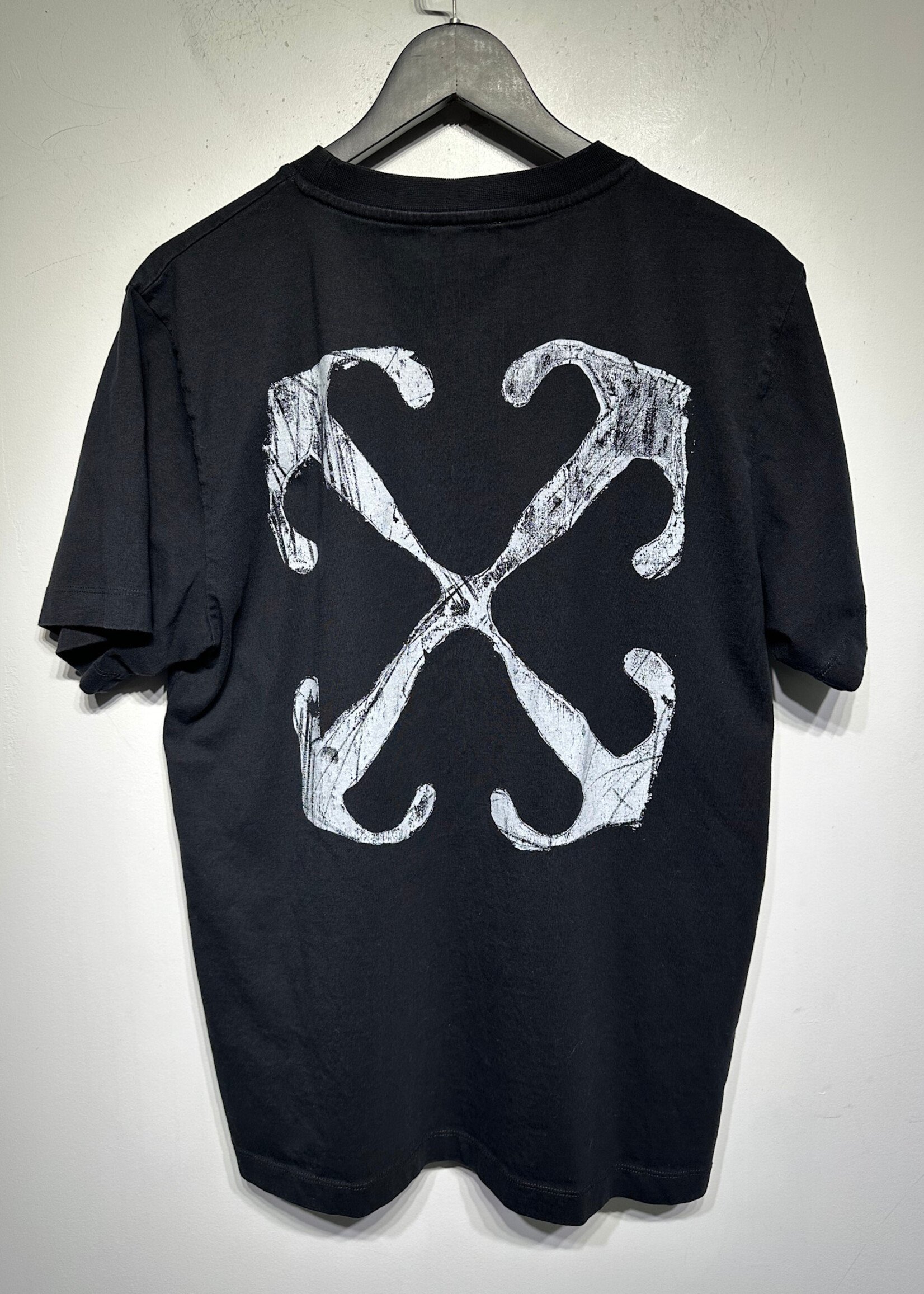 Off White Uniform Black Logo Tee L