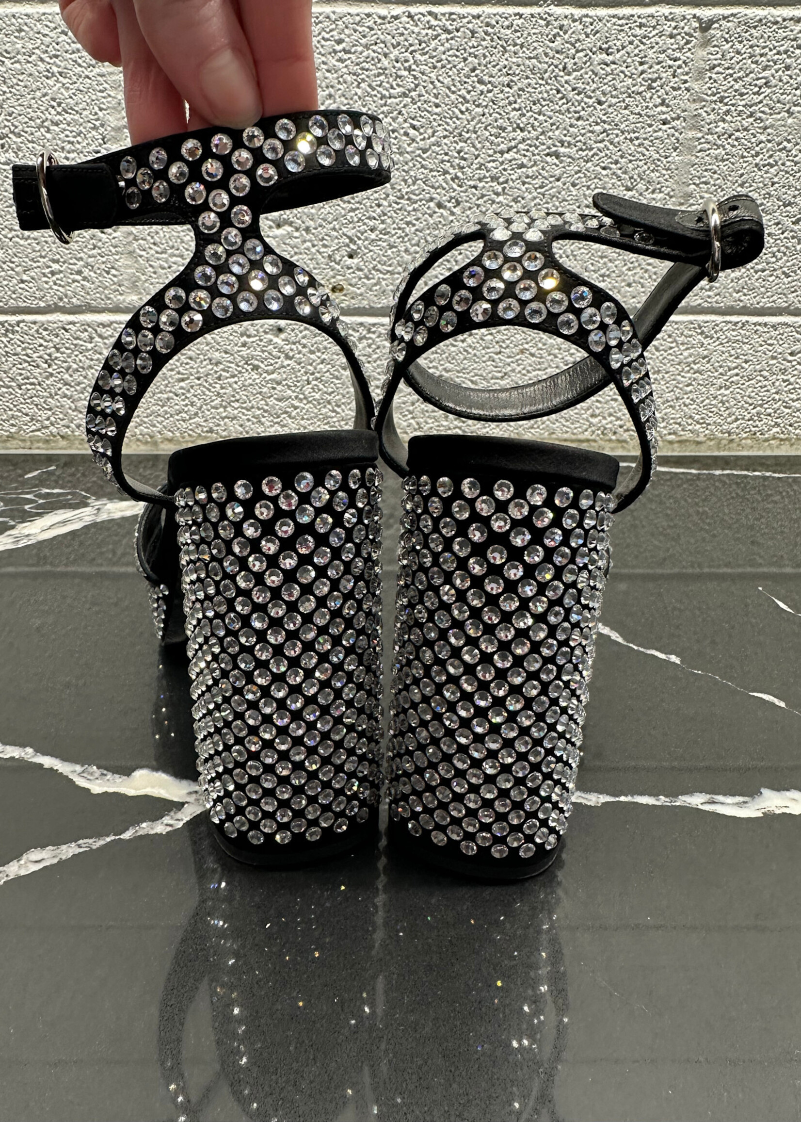 Prada Embellished Rhinestone Black Heels Fem 39/8.5