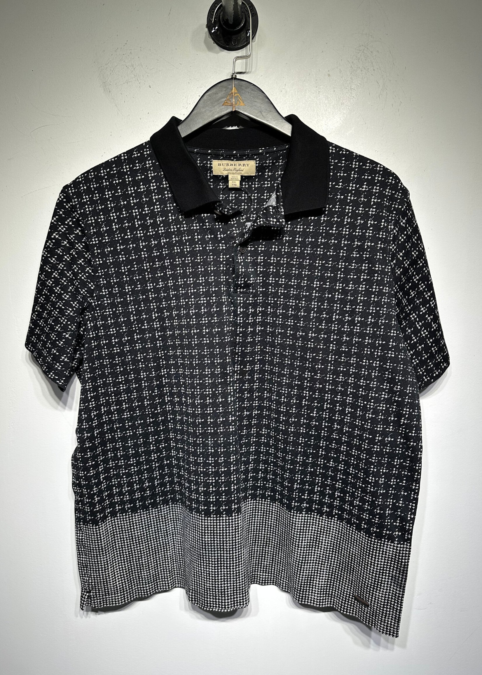 Burberry Black/Whited Speckled Pattern B/U 2XL
