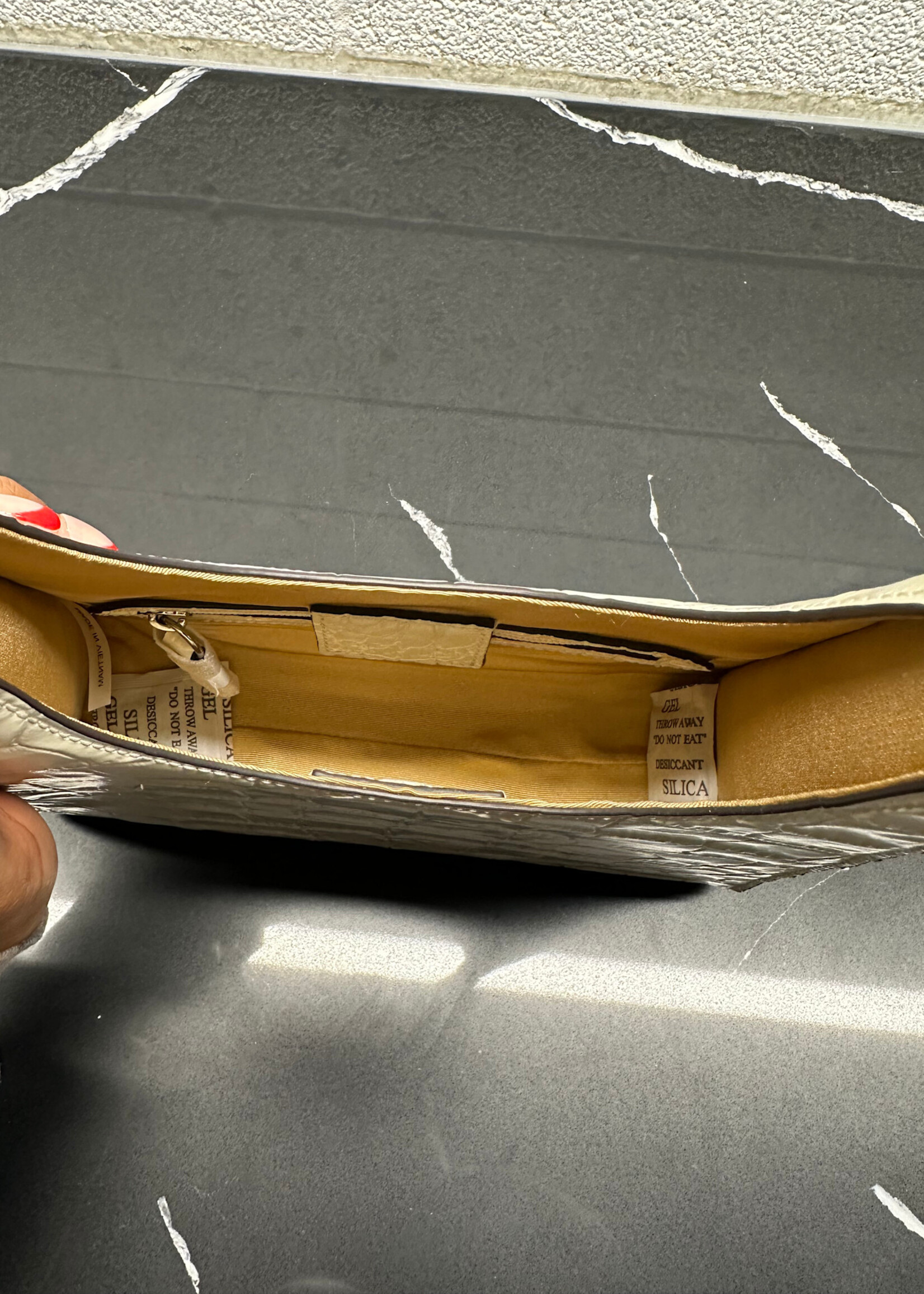 NWT STAUD WHITE CROC HANDBAG OS