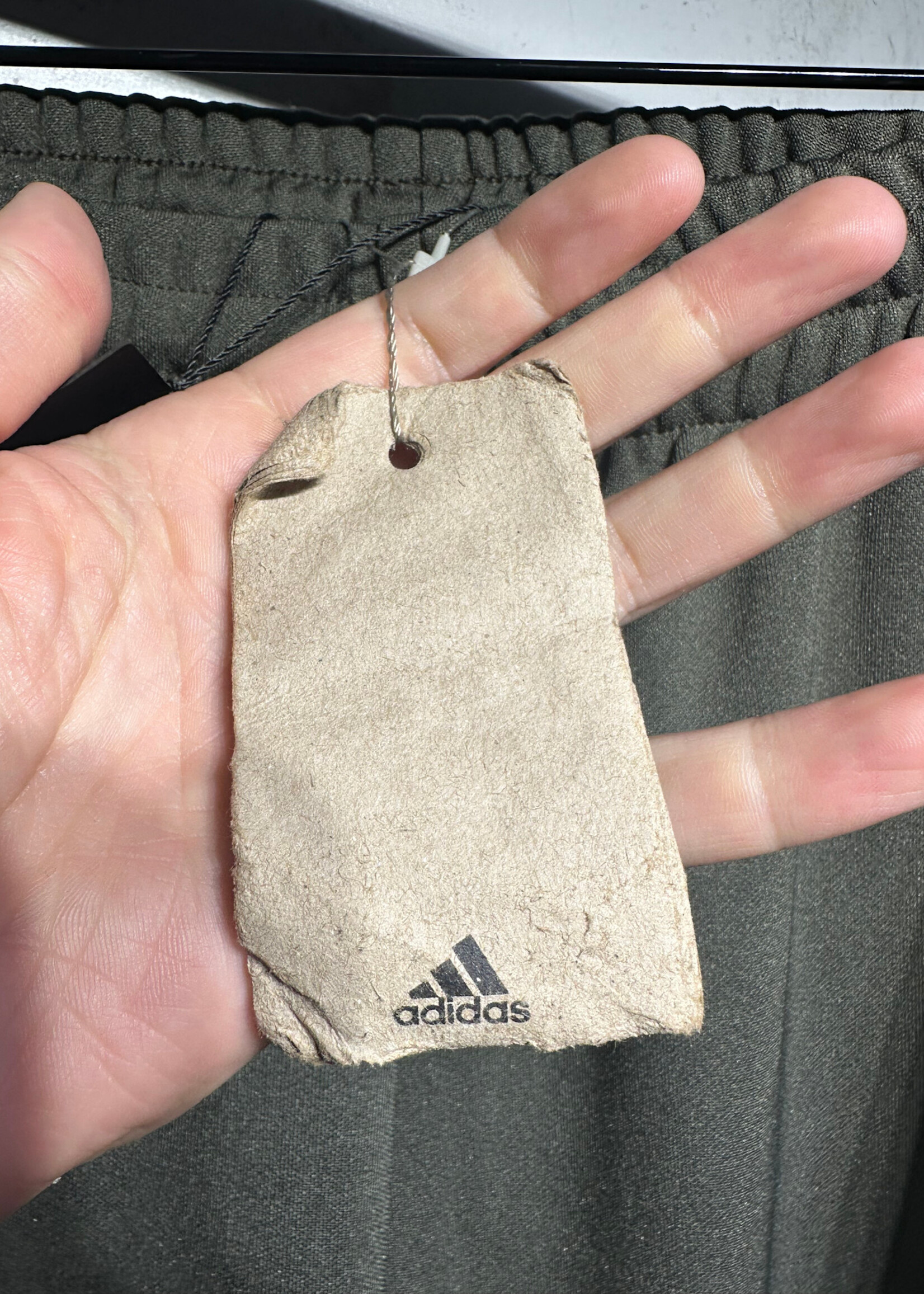 NWT ADIDAS CALABASAS BROWN SWEATS 32