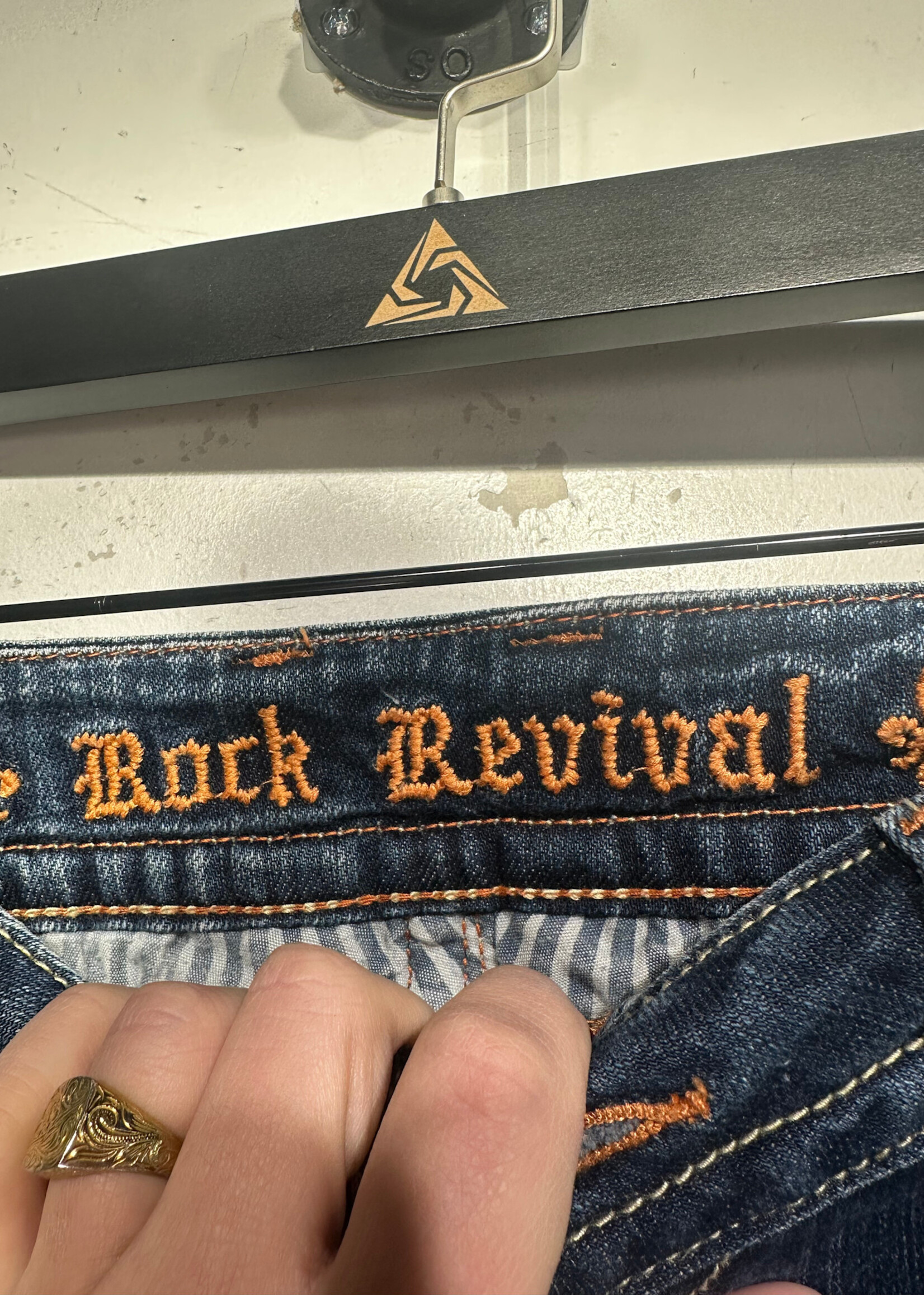 Rock Revival Y2K Mid Wash Bootcut Jeans Fem 32
