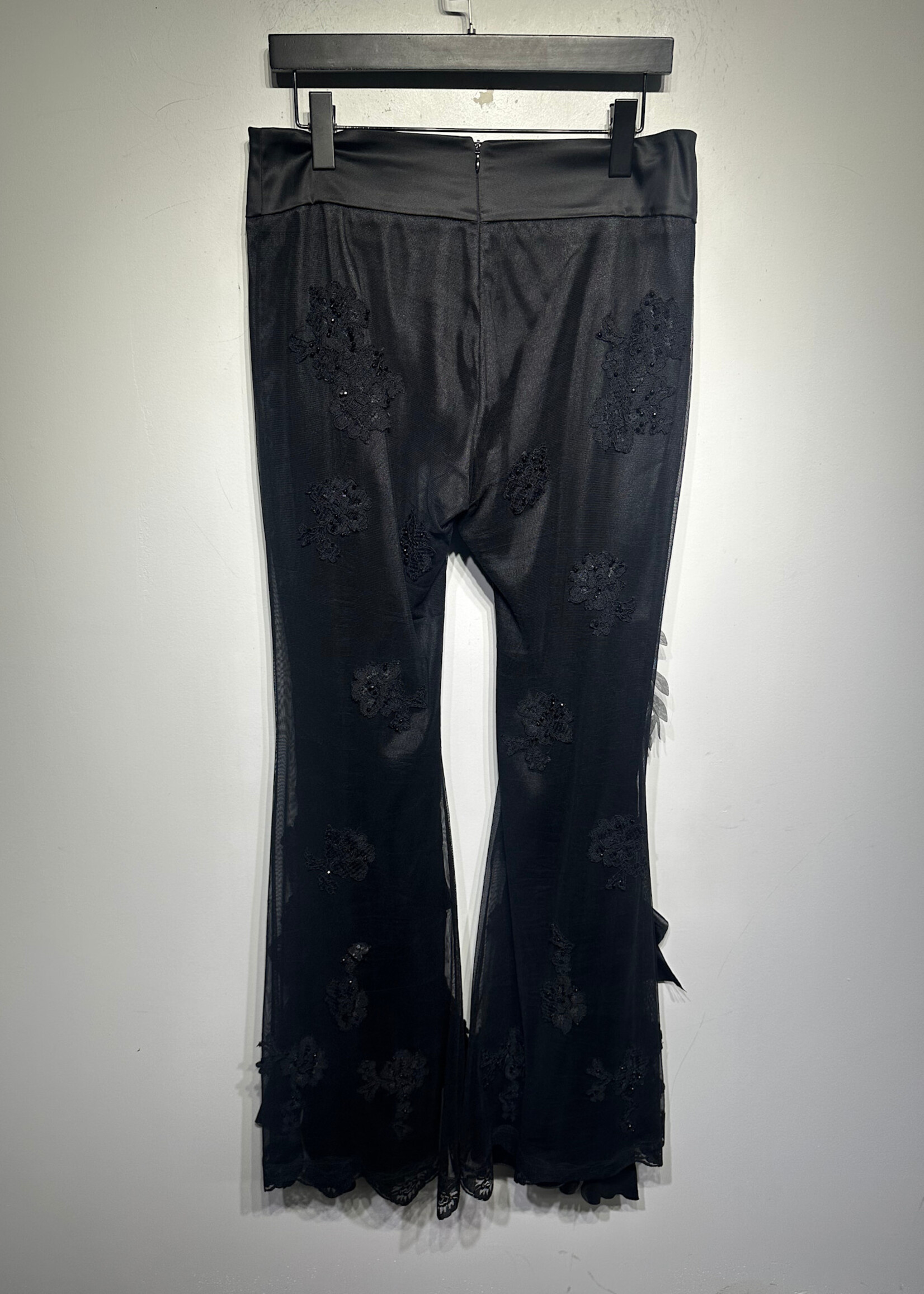 Celo Black Embellished Lace Flare Pants Fem 32