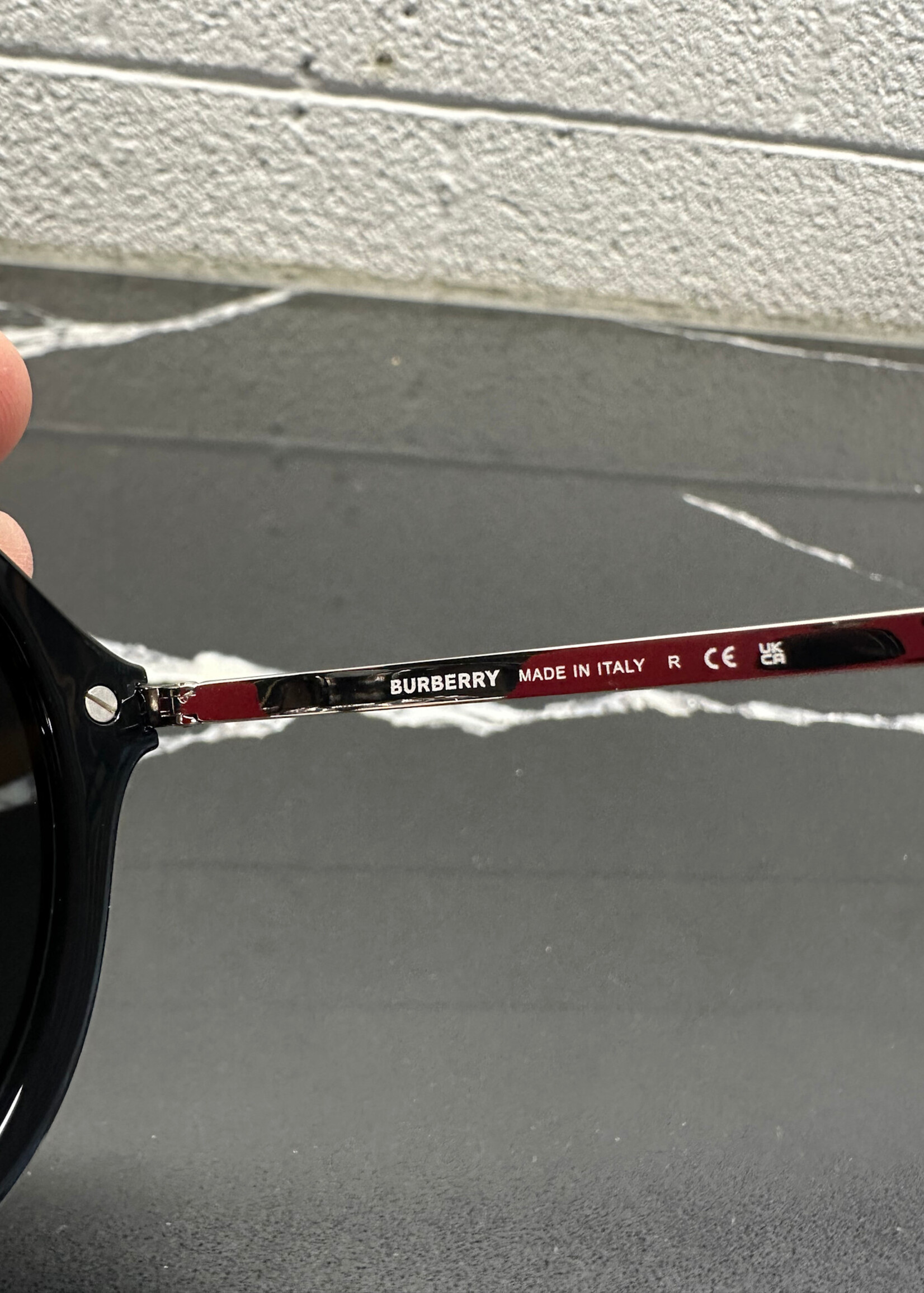 Burberry Black Aviators