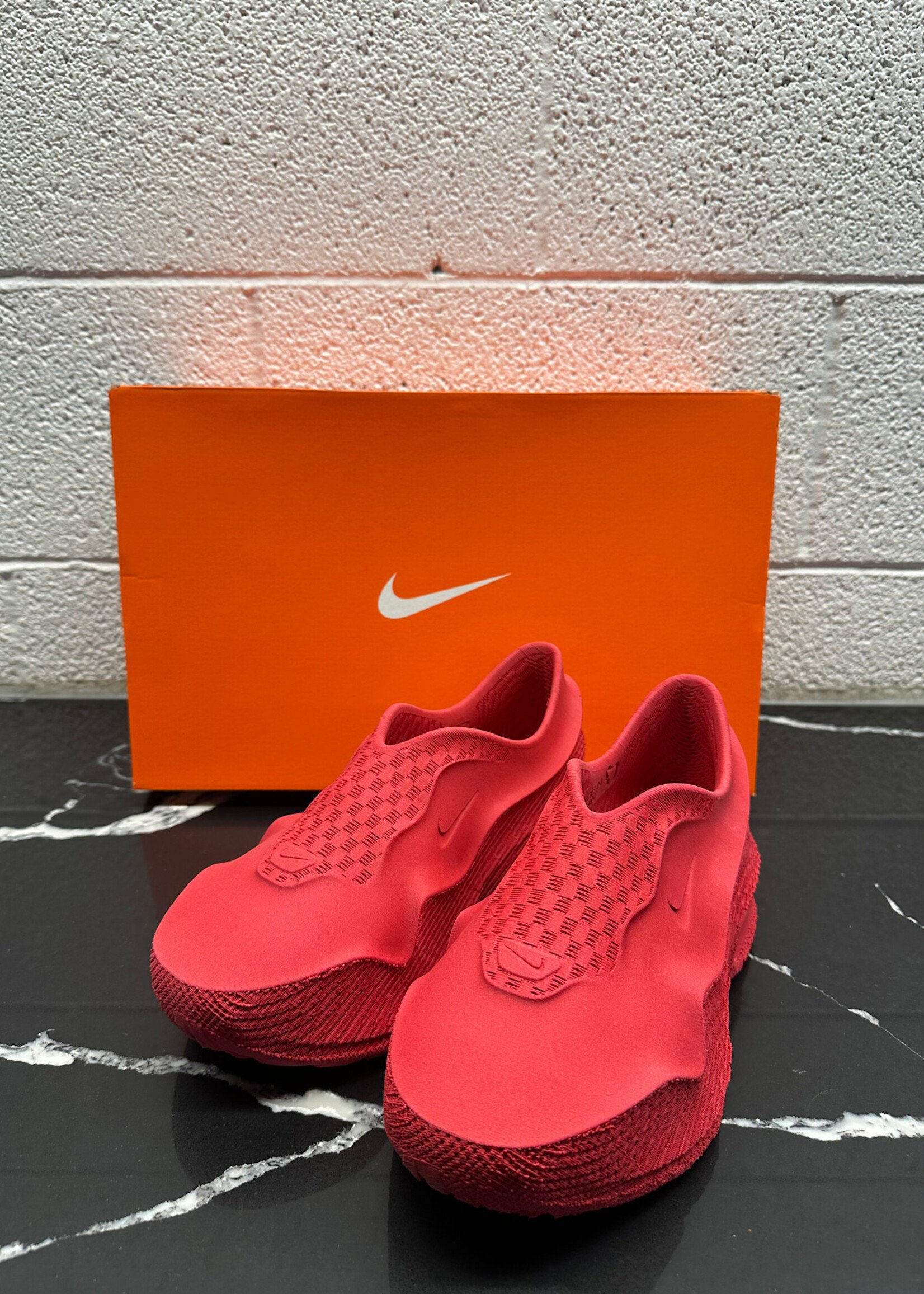 Nike Airmax 1000 Oatmeal Red Sneakers NIB Fem 7