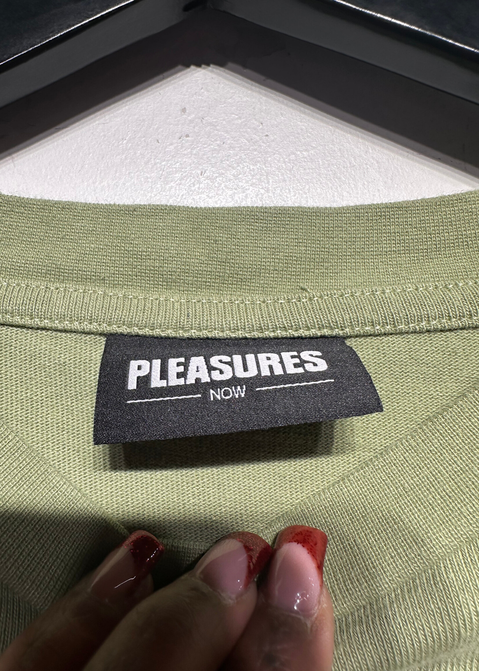 Pleasure Green Cursive LS L