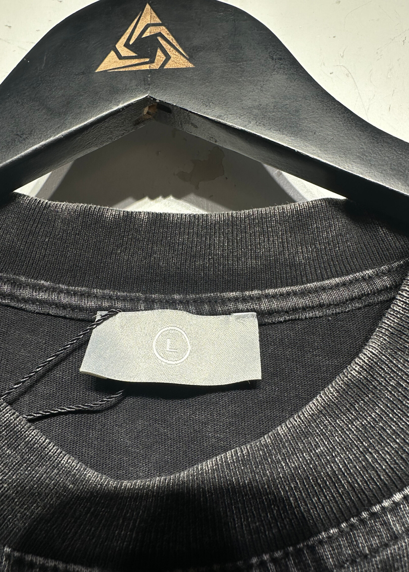 Represent x Motley Crue Tee L