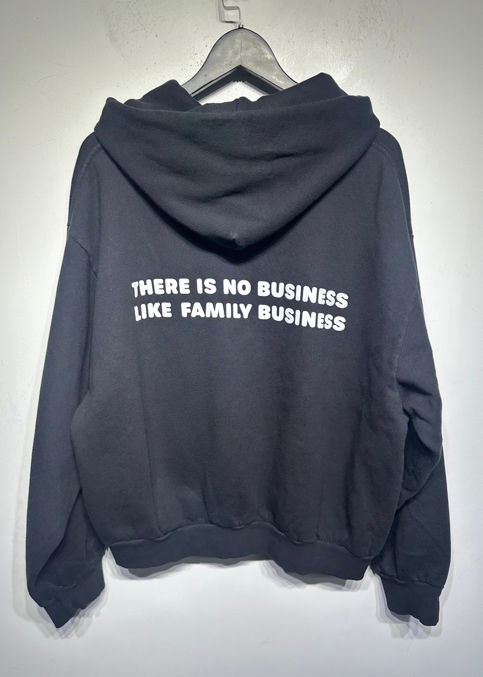 WJW Black 'Family Business' Hoodie Masc M