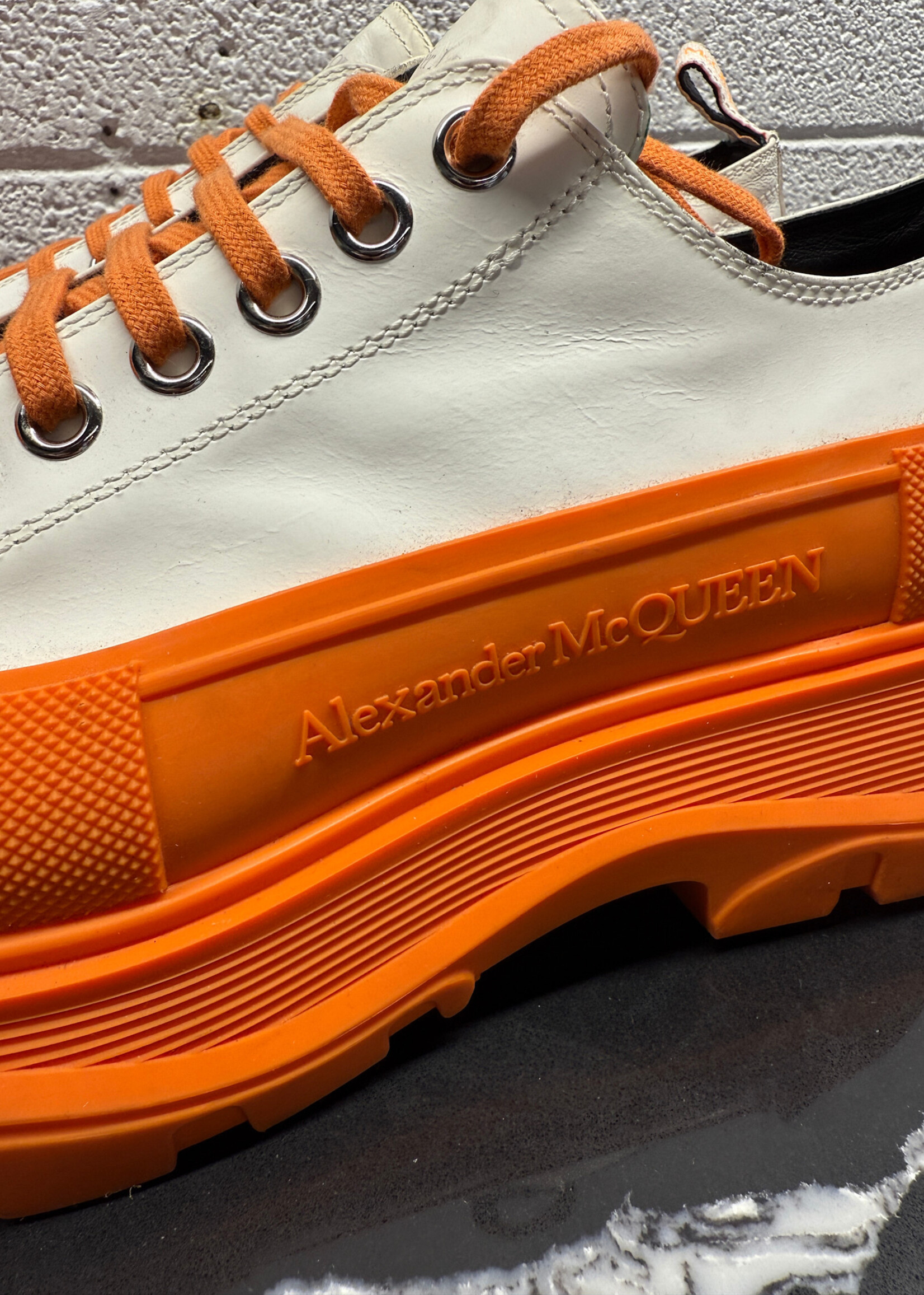 Alexander McQueen Orange Platform Sneaker 44/11