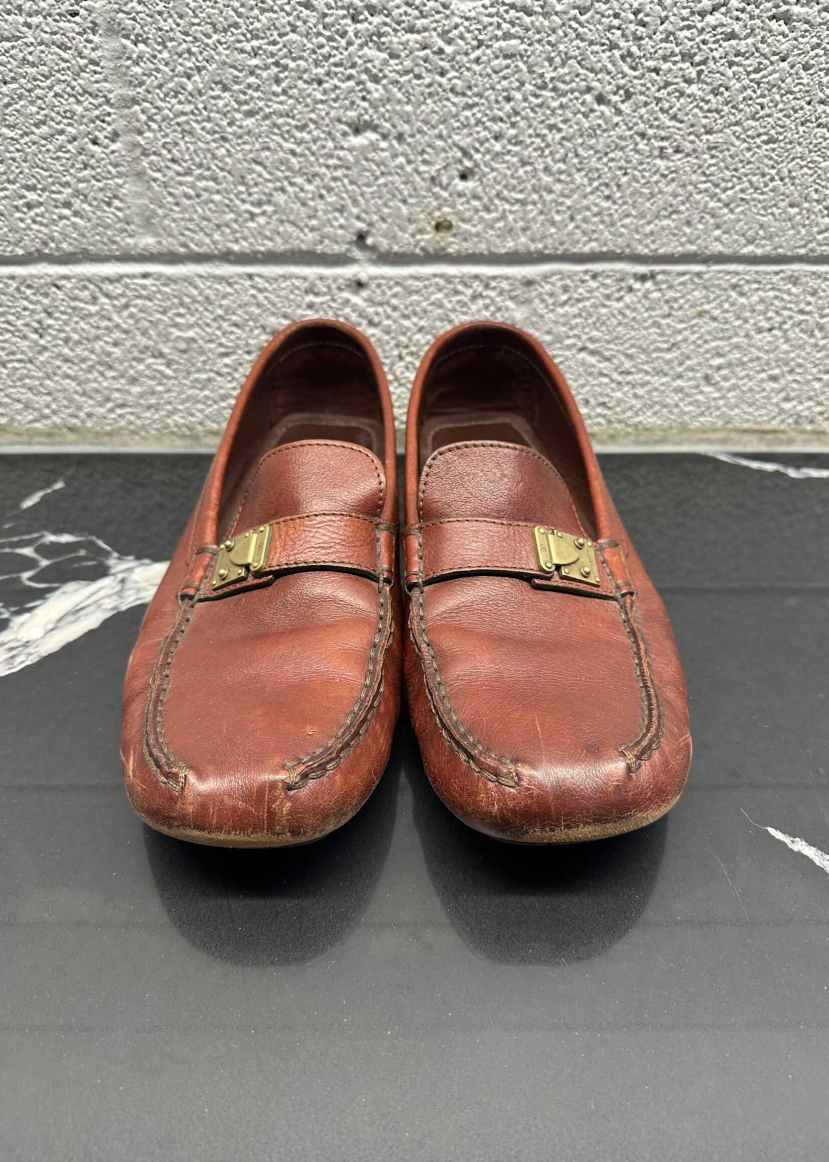 Louis Vuitton Brown Leather Buckle Loafers Masc 10.5