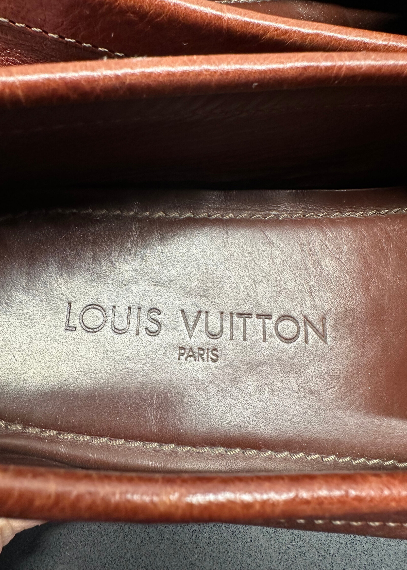 Louis Vuitton Brown Leather Buckle Loafers Masc 10.5