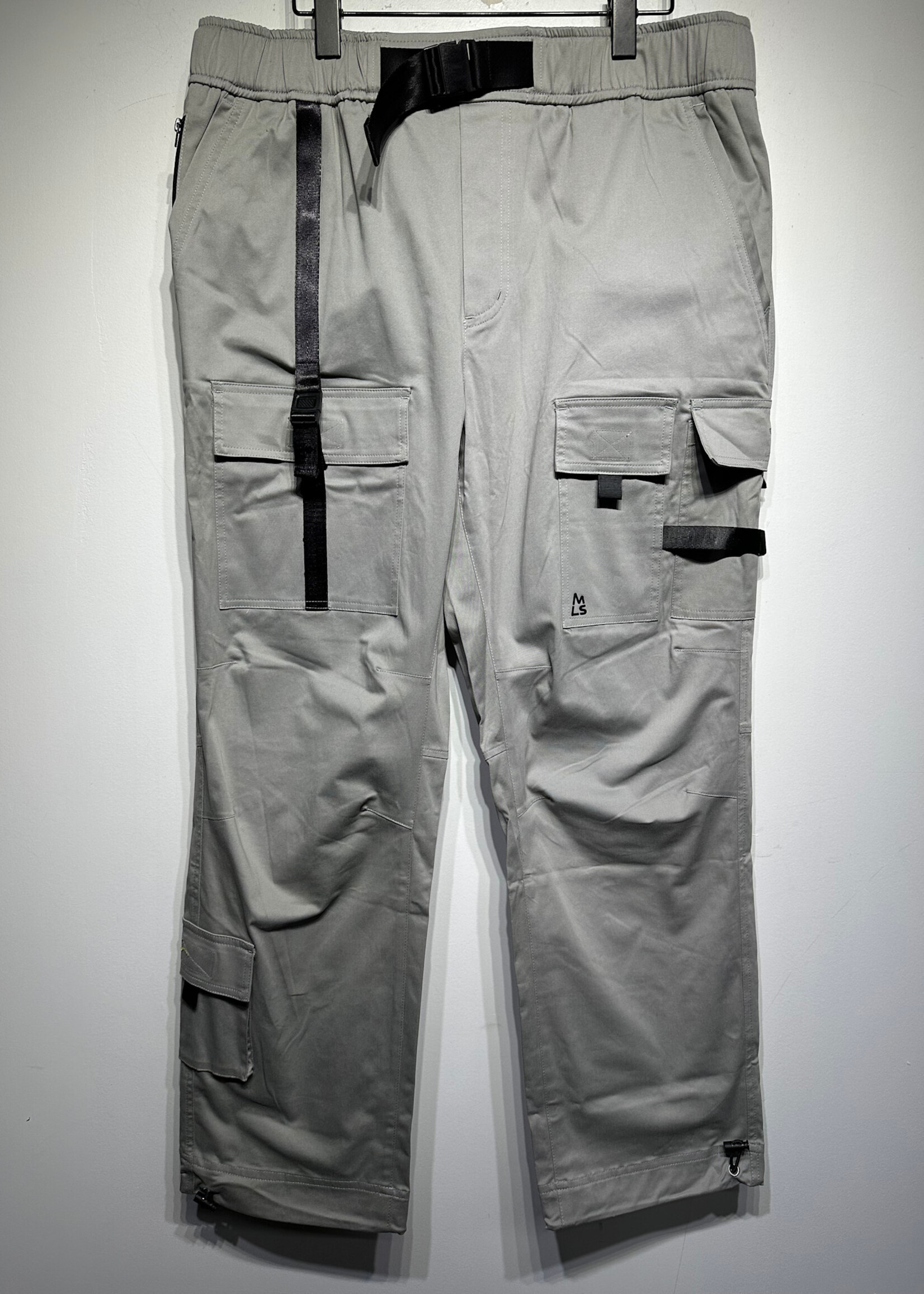 NWT Magnlens Grey Cargo Pants Masc 36