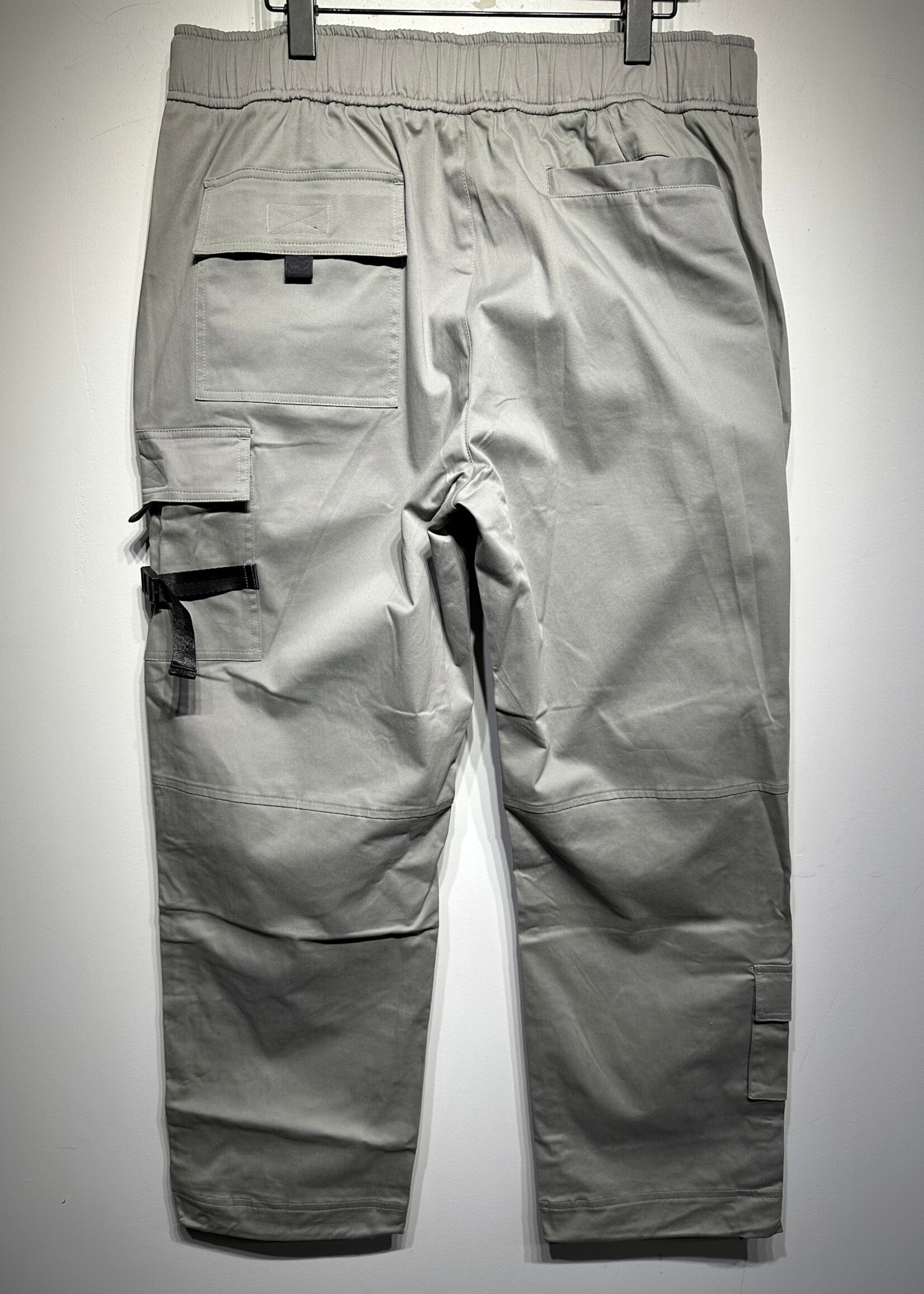 NWT Magnlens Grey Cargo Pants Masc 36