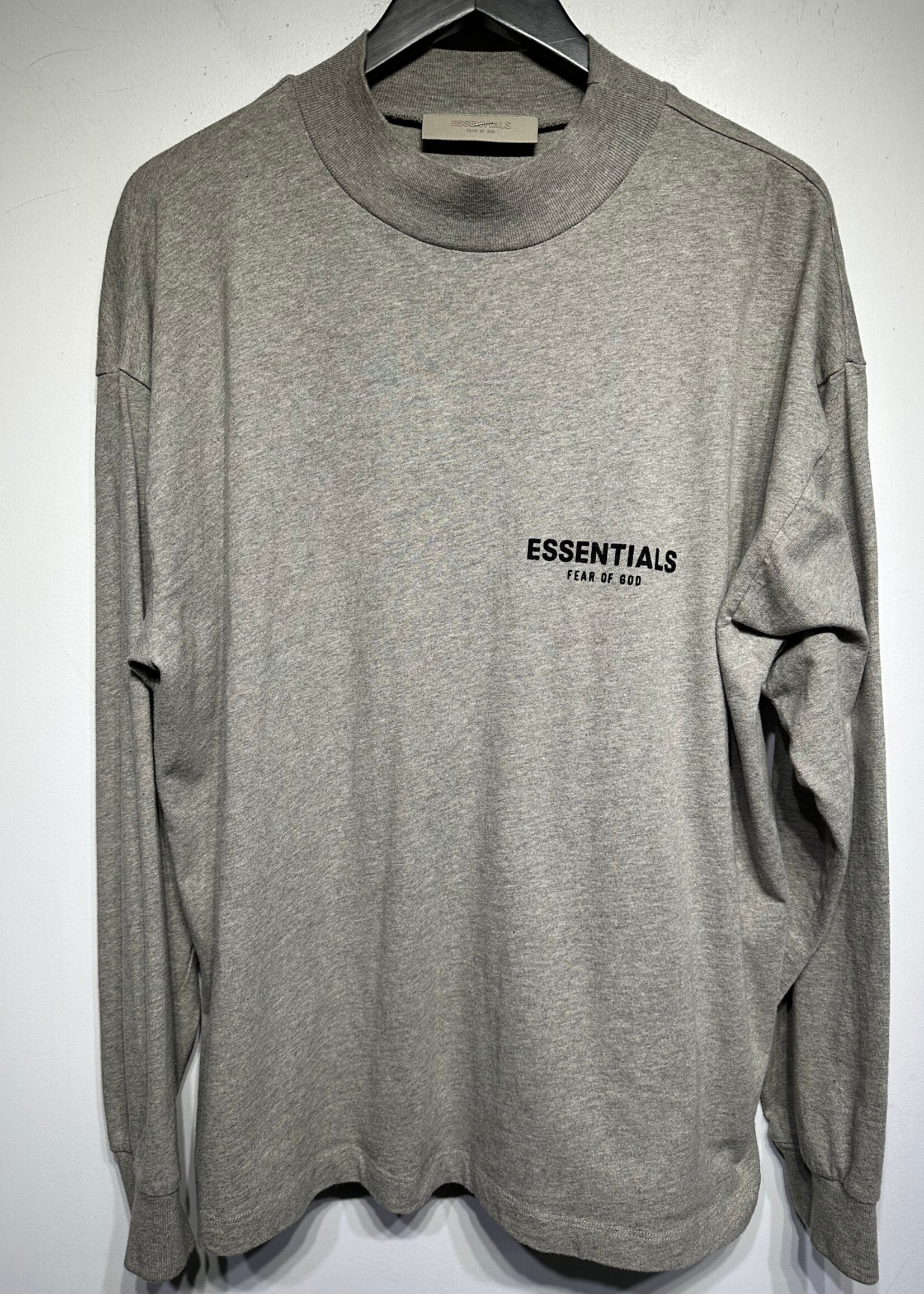 Essentials FOG Spellout Grey LS S