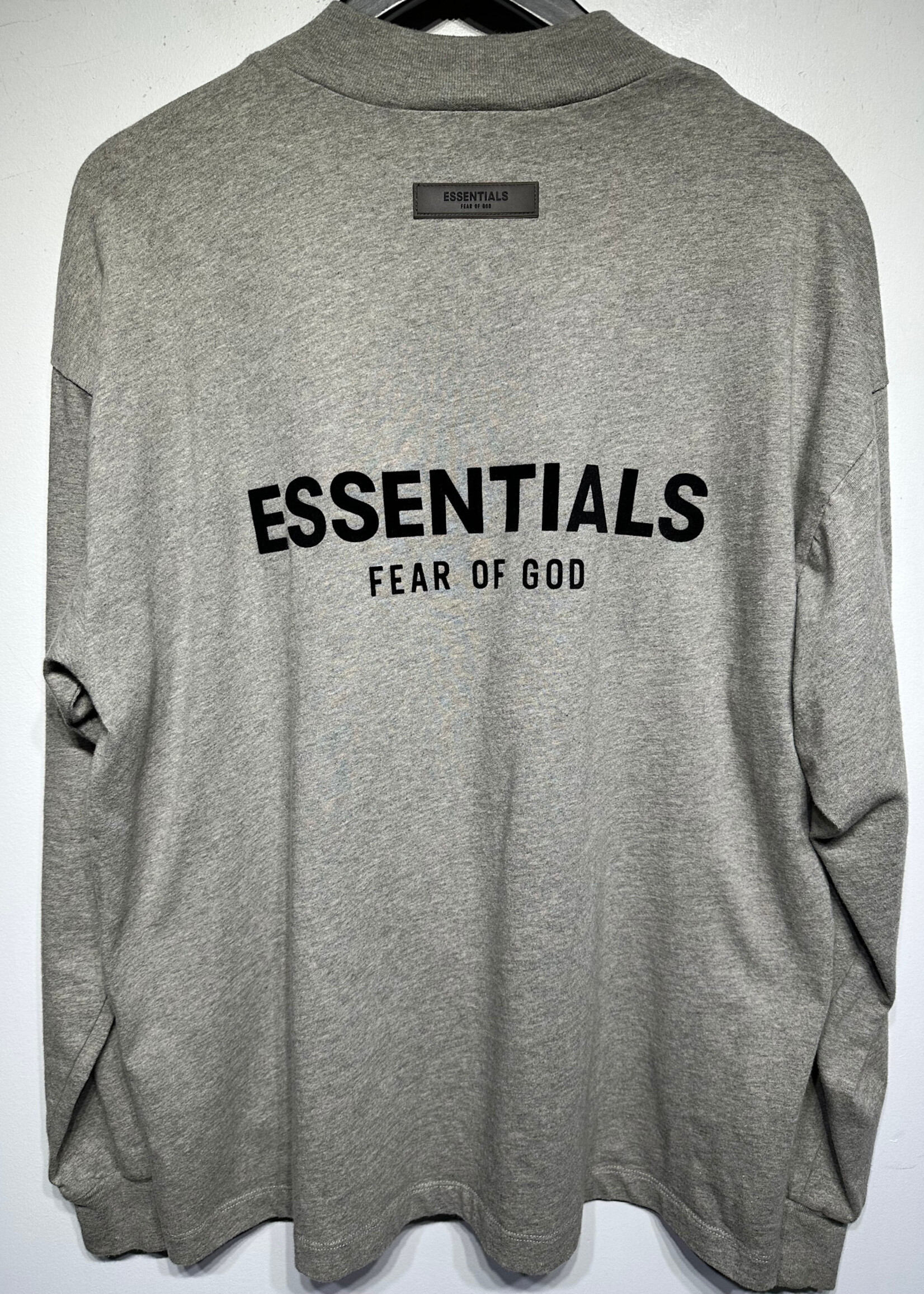 Essentials FOG Spellout Grey LS S