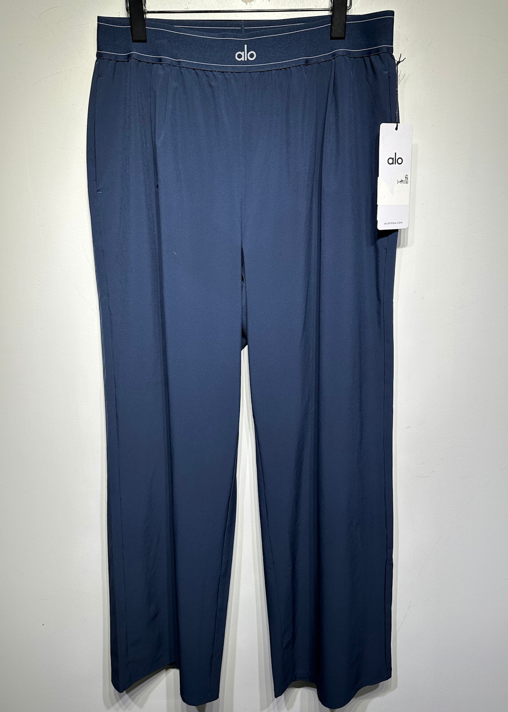 NWT Alo Blue 'Suit Up Trouser' Fem L