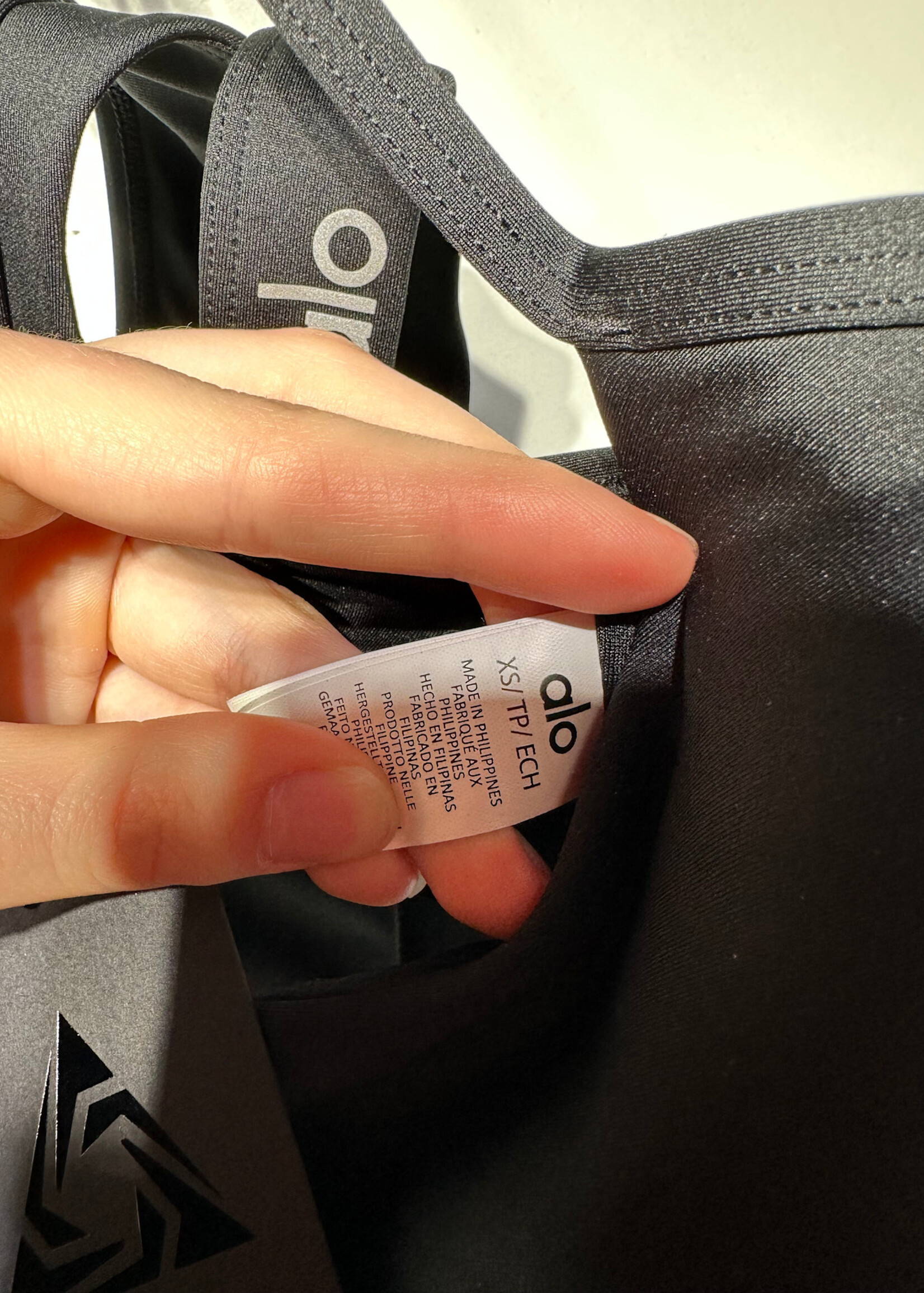 NWT Alo Black Sports Bra XS