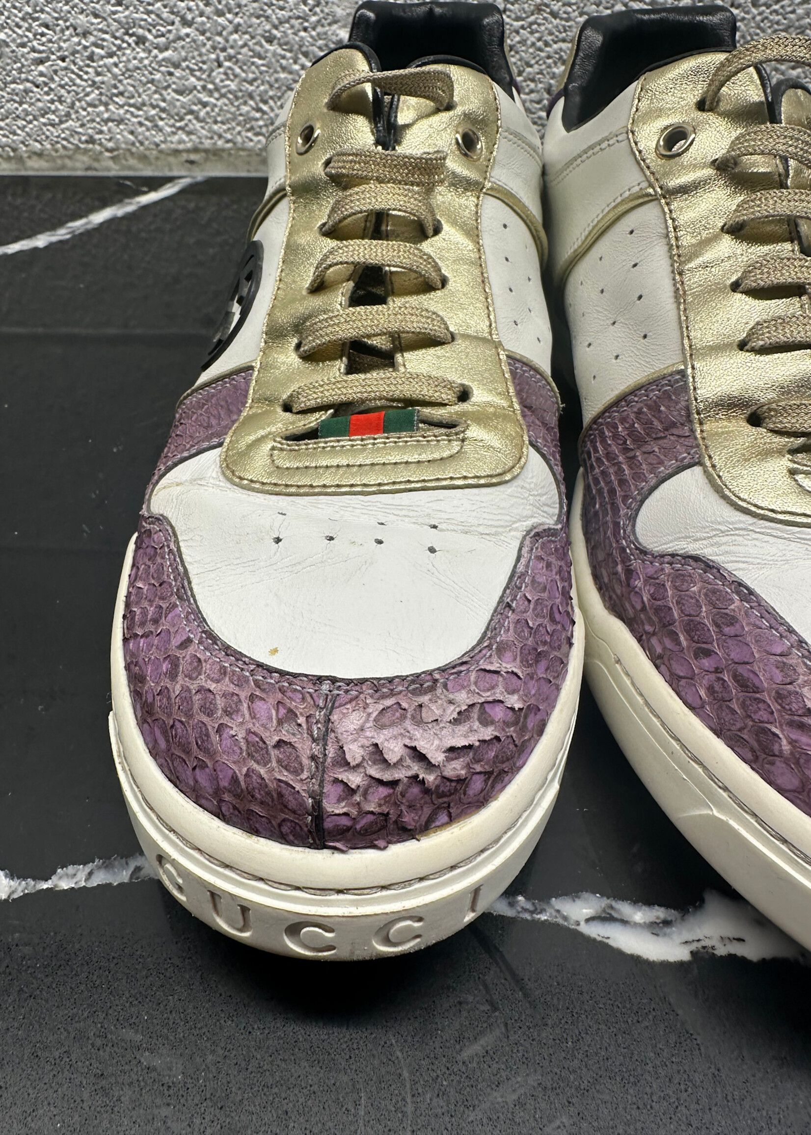 Gucci 5th Ave Purple Snakeskin Sneakers Fits 11 AS IS