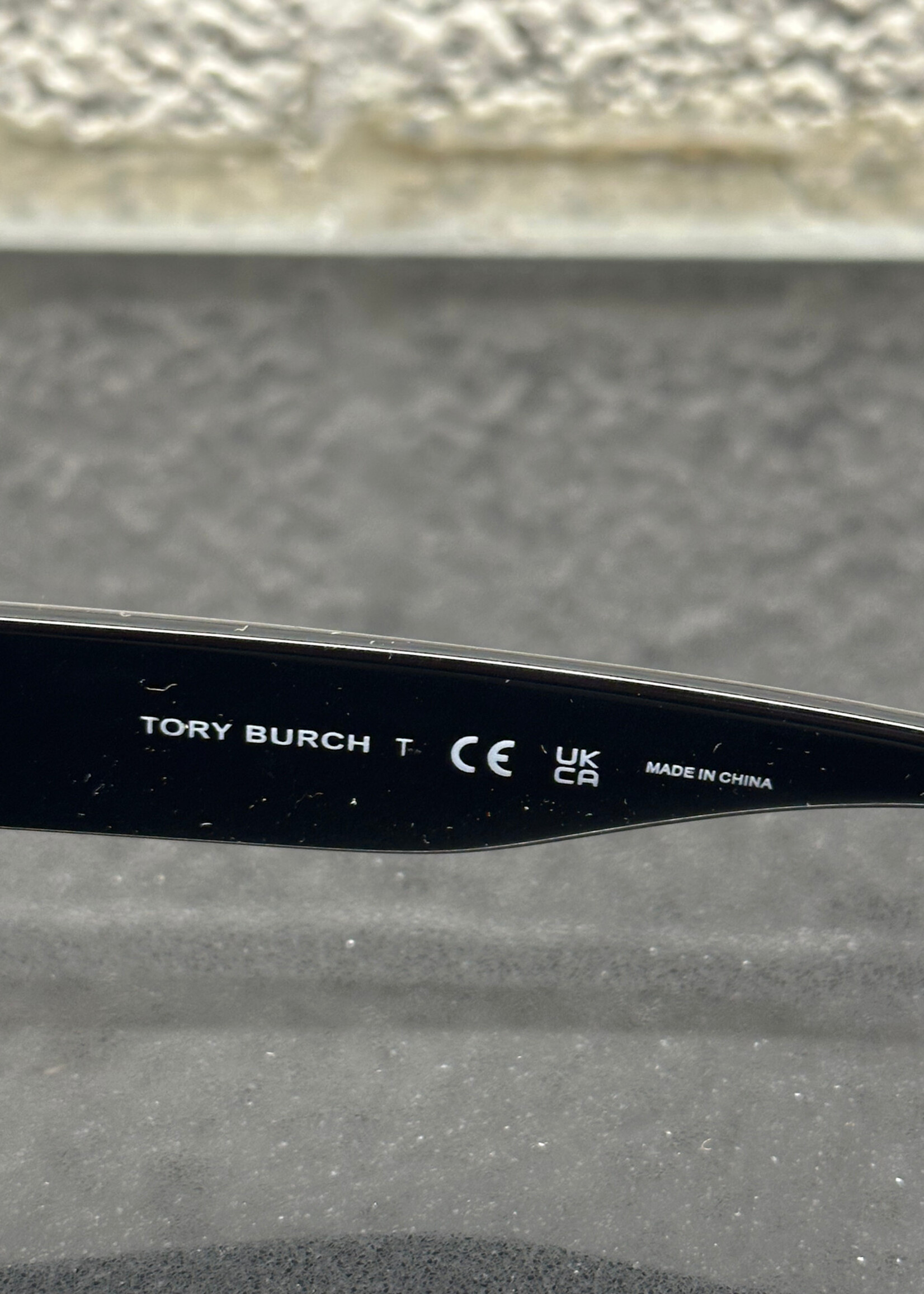 Tory Burch Sunglasses TY7191U W CASE