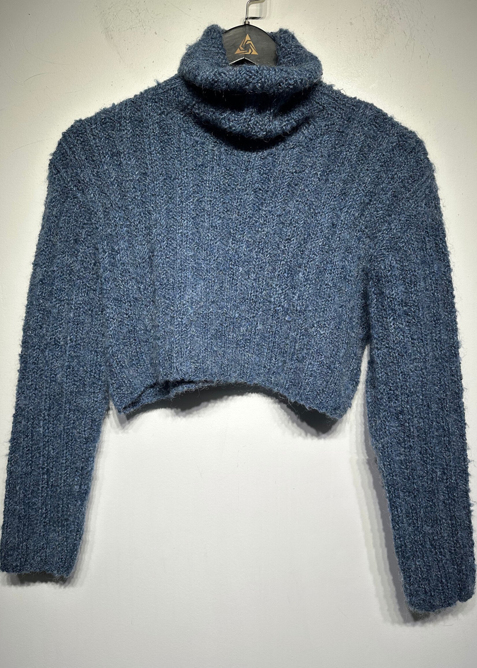 Takeout Light Blue Knit Crop Sweater Fits M