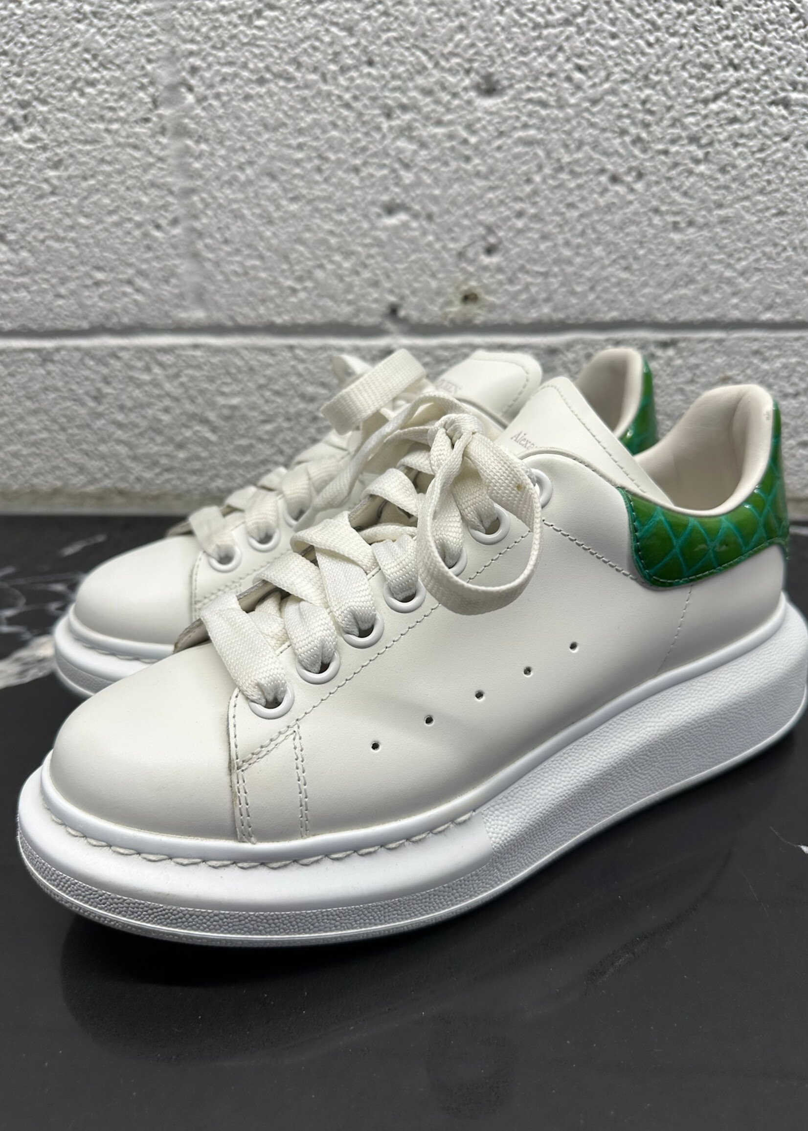 Alexander Mcqueen White Green Sneakers Fem 7