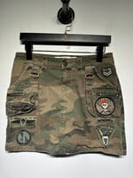 TELL CAMO PATCH SKIRT 30