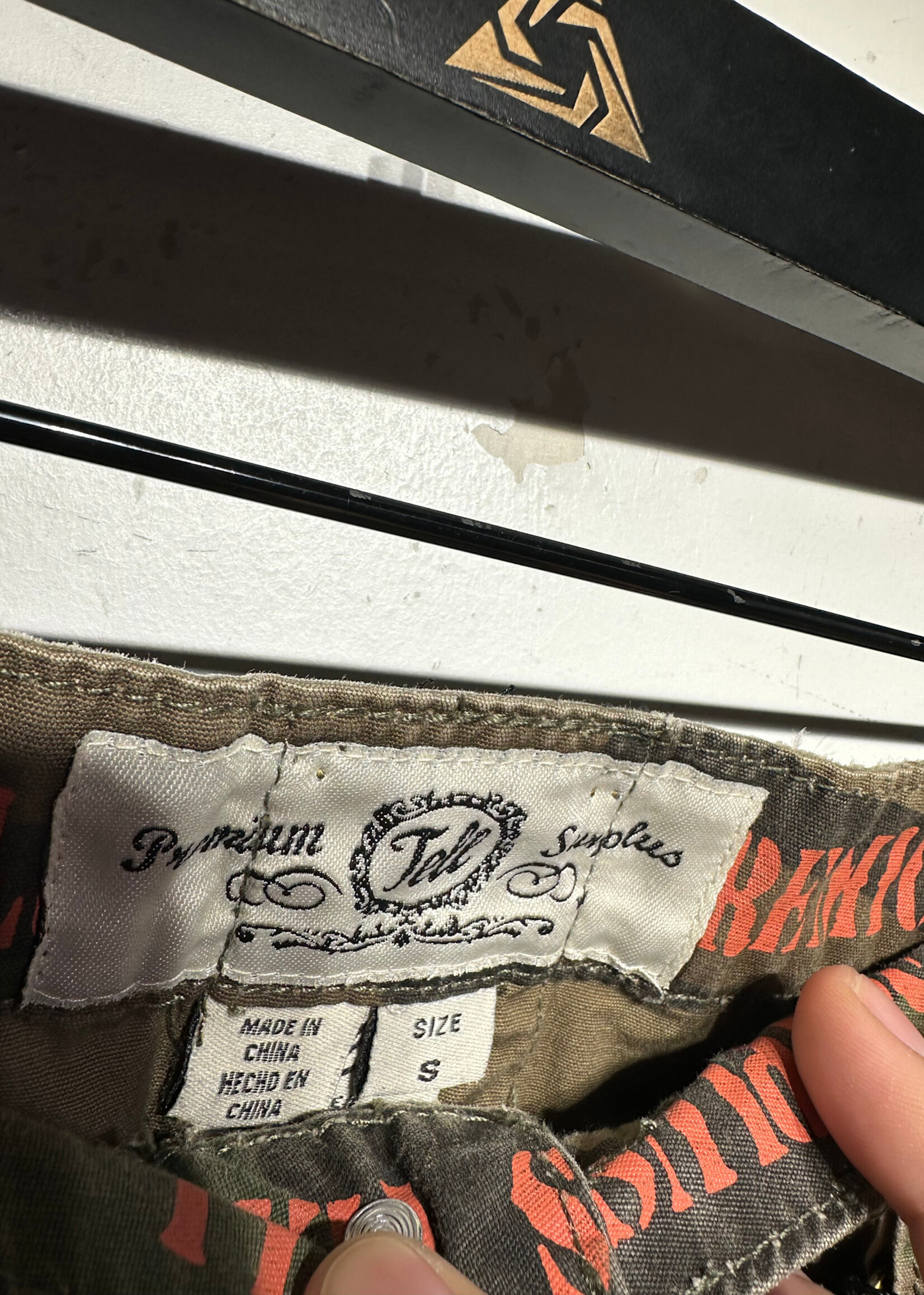 TELL CAMO PATCH SKIRT 30