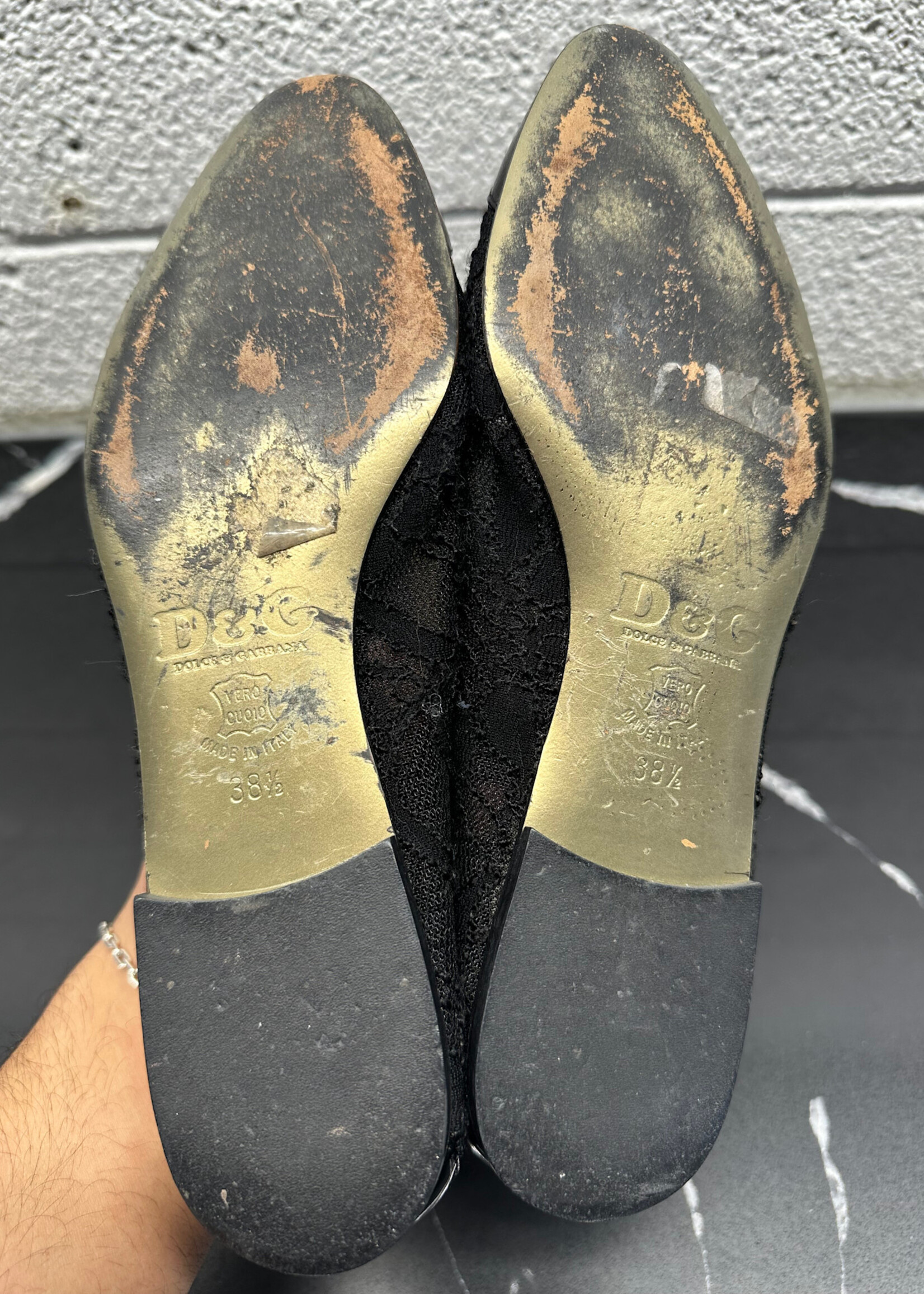 D&G Black Lace Studded Flats 38.5/7.5