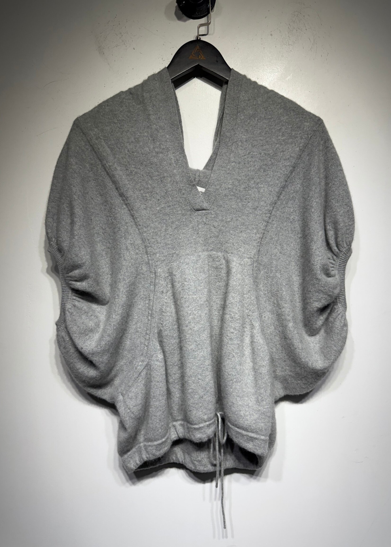 Tsesay Gray Cashmere Sleeveless Knit Sweater O/S