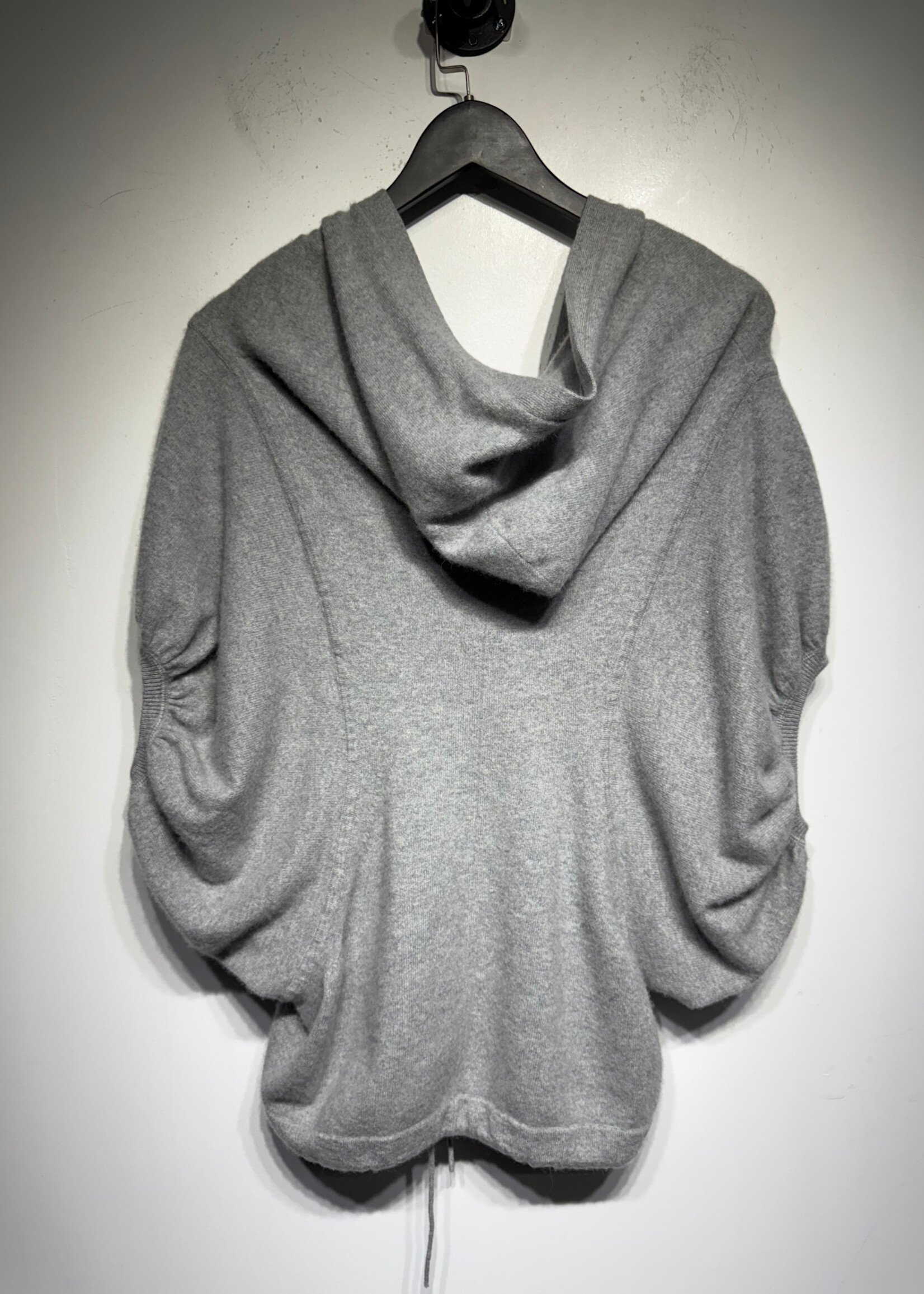 Tsesay Gray Cashmere Sleeveless Knit Sweater O/S