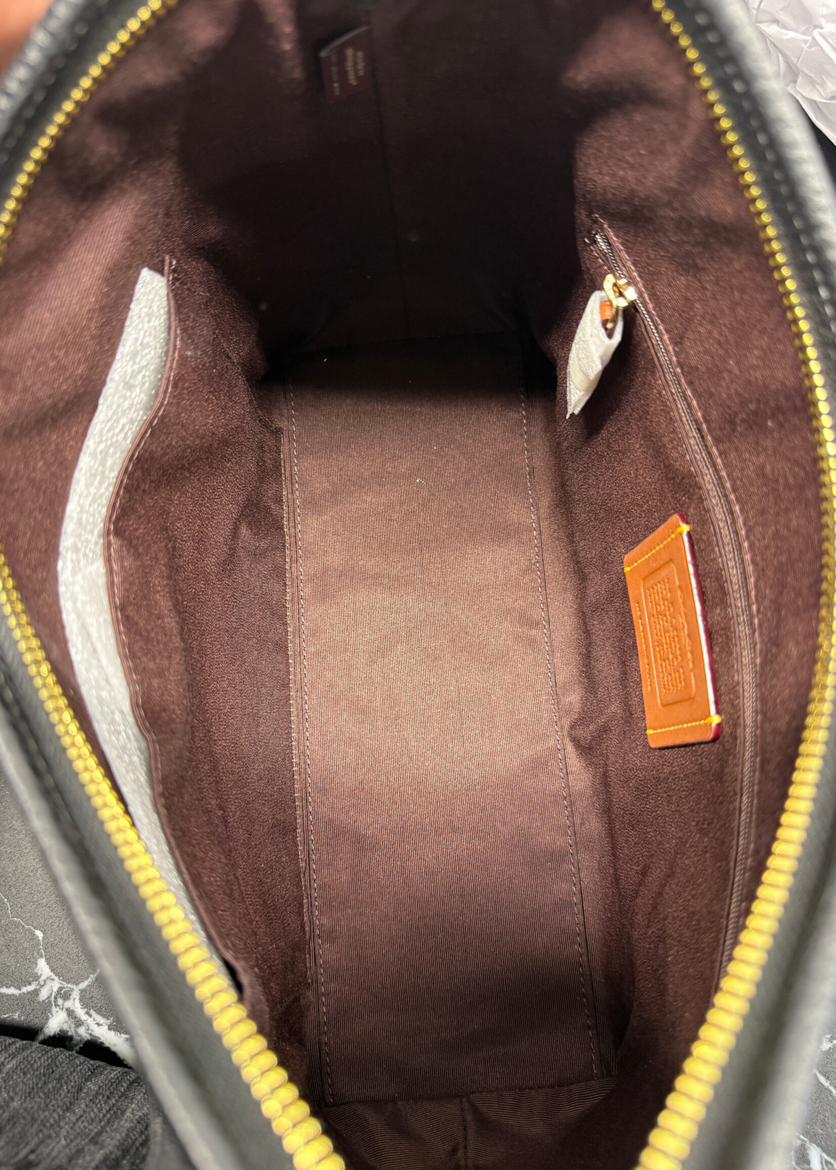 Coach NWT 'Laurel' Medium (Retail: $229)