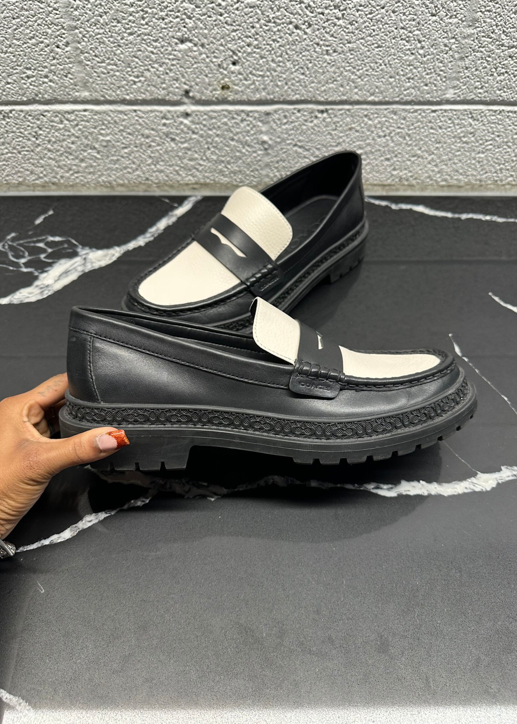 Coach Black White Cooper Loafers Masc 9.5
