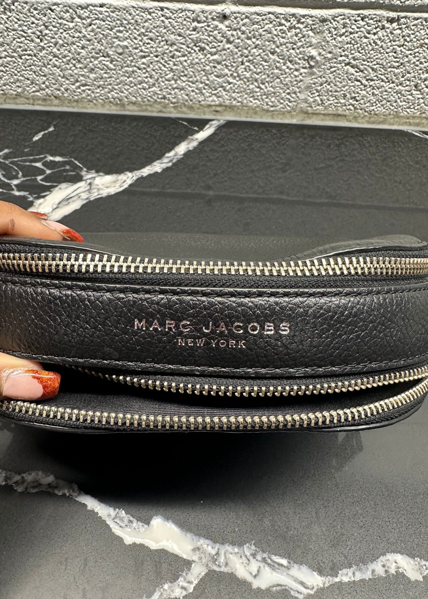 Marc Jacobs 'The Pebble Shutter' Crossbody