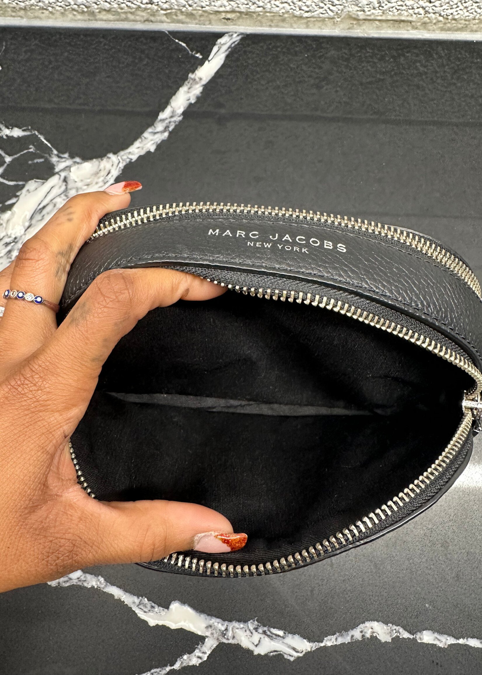 Marc Jacobs 'The Pebble Shutter' Crossbody