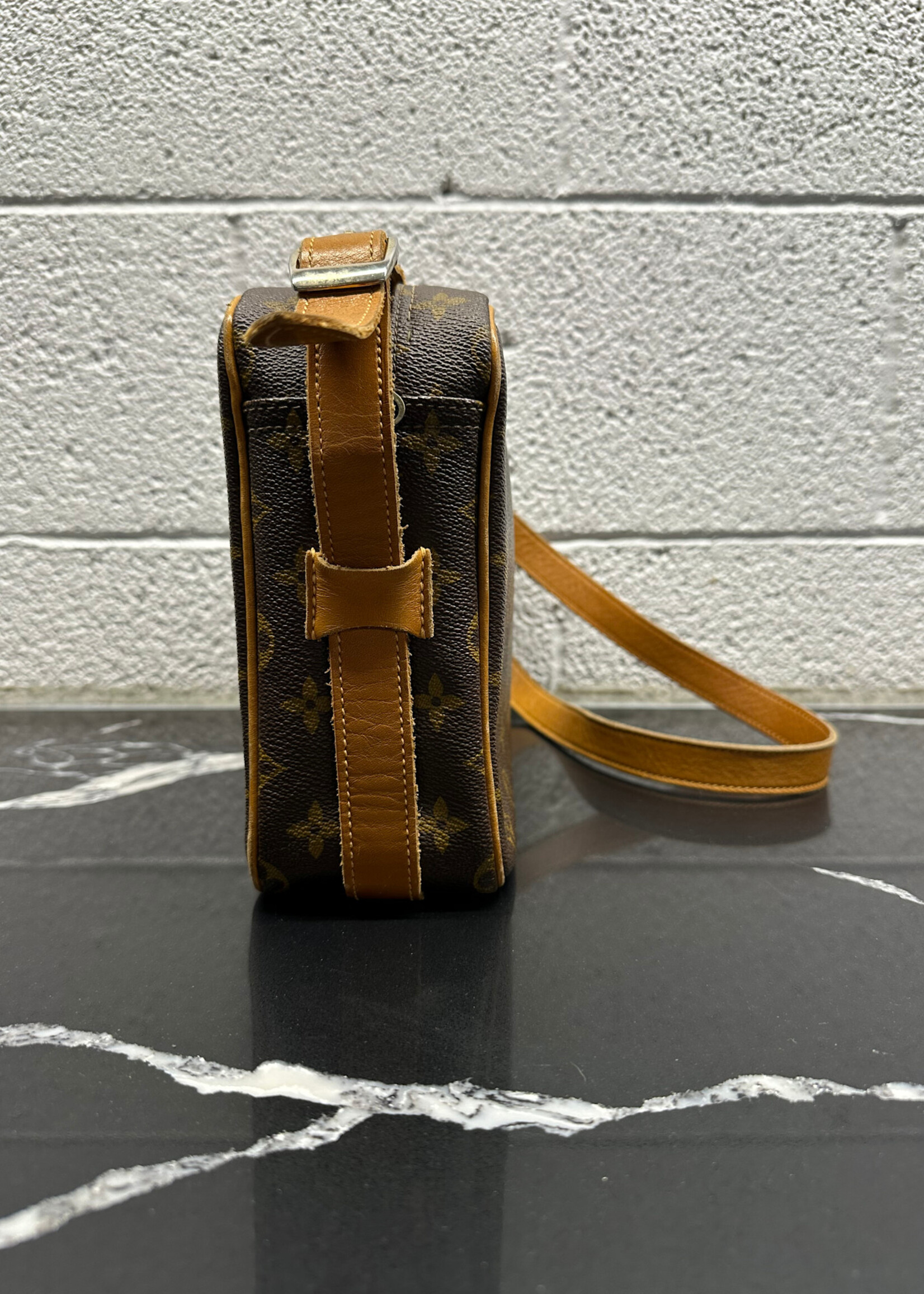 Louis Vuitton French Company 80s Monogram Bag