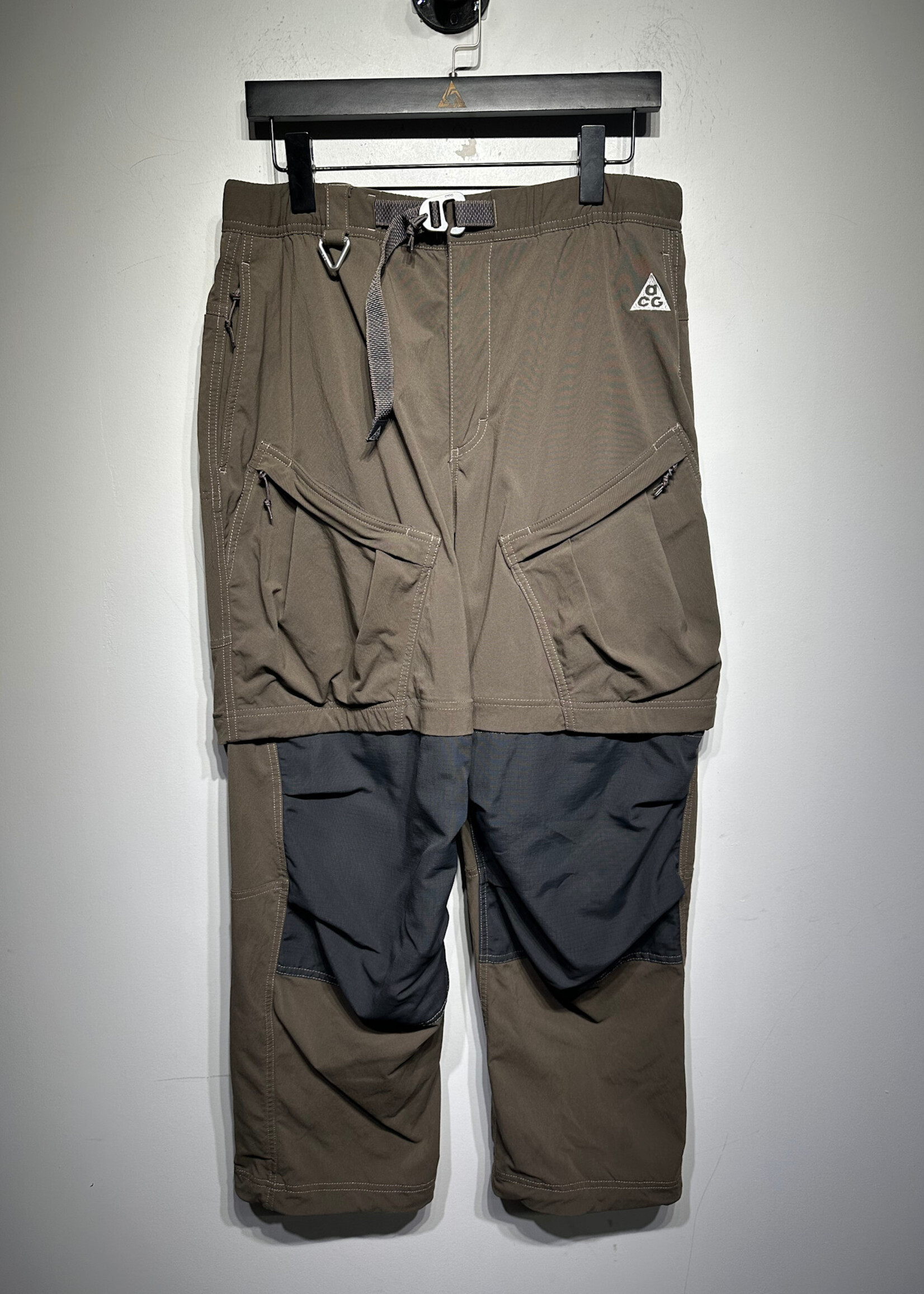 Nike ACG Brown Zip Double Knee Hiking Pant 32-34