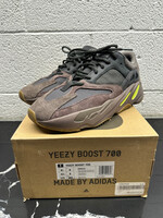 Yeezy Boost 700 Mauve Sneakers Masc 9.5