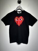 Play CDG Black Crackled Heart Tee Fem S