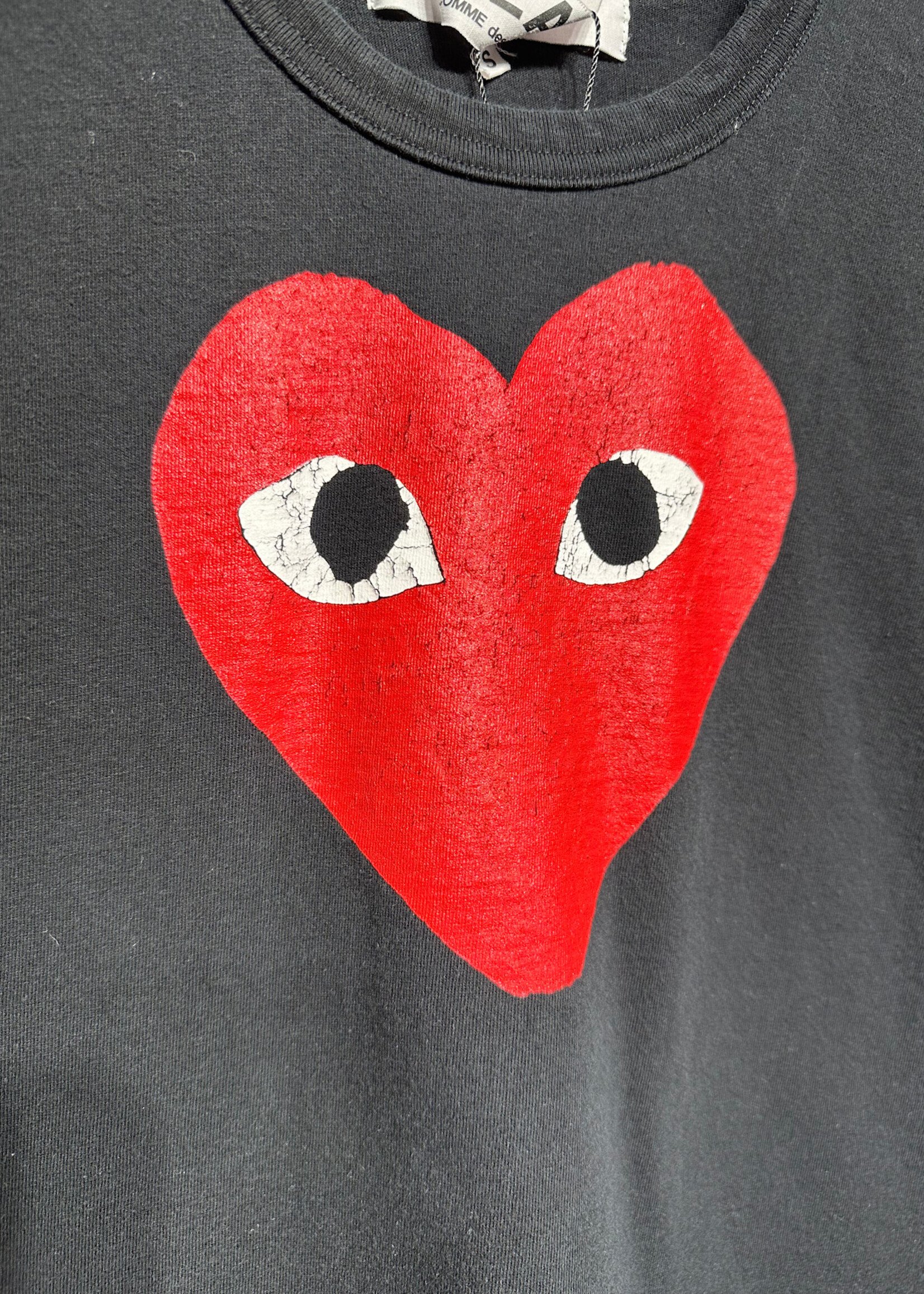 Play CDG Black Crackled Heart Tee Fem S