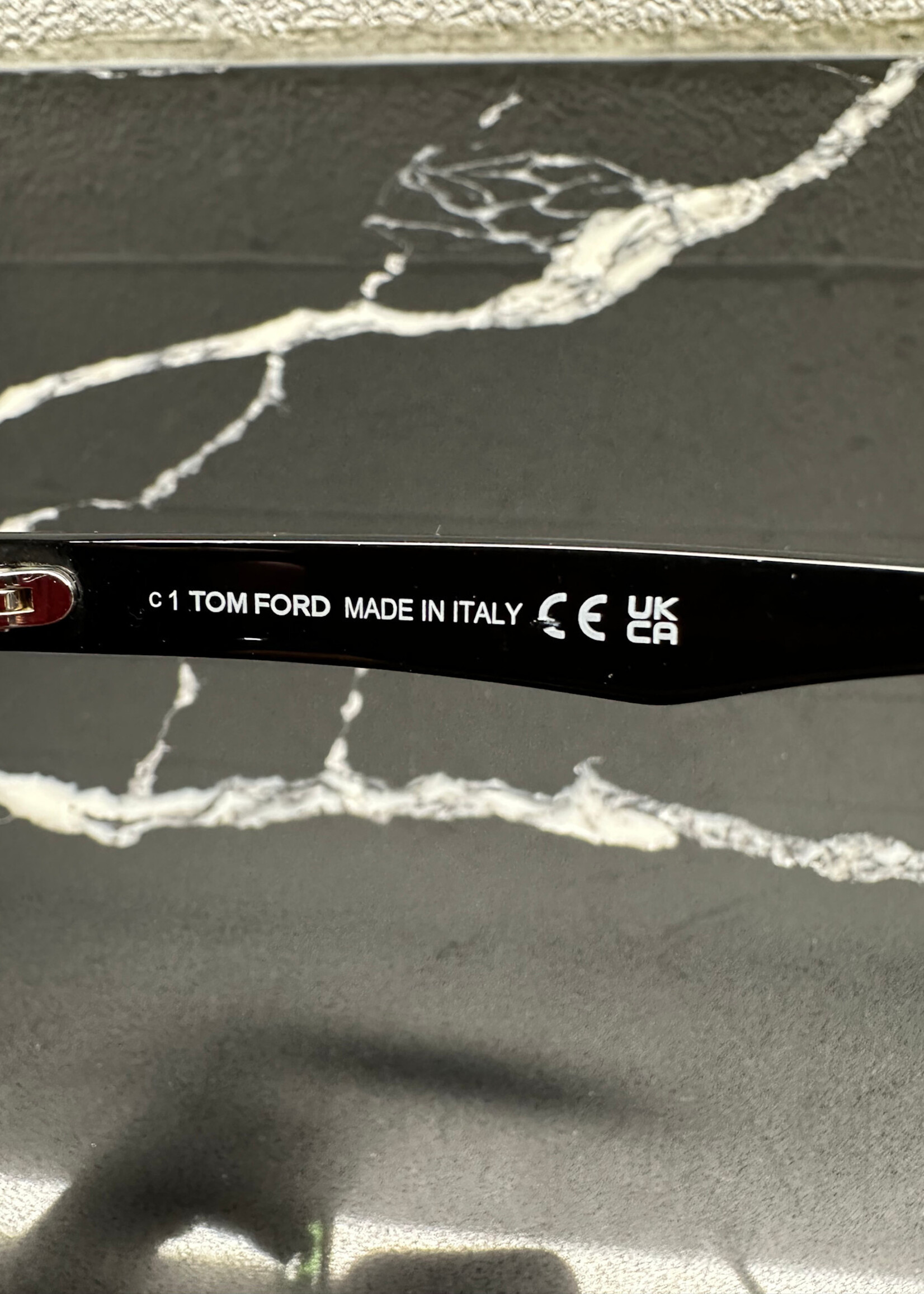 Tom Ford 'Marco' Sunnies WITH CASE