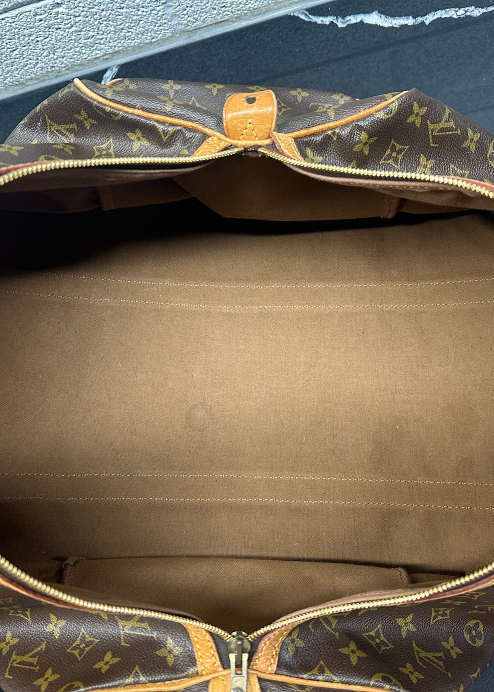 Louis Vuitton 45 Boston Travel Bag