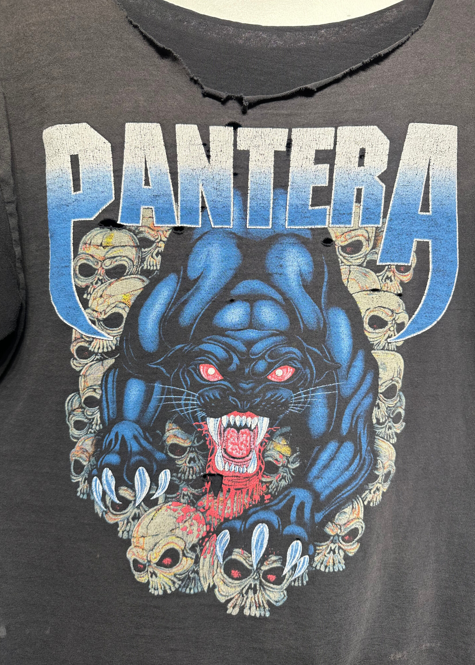 Pantera Cut Neck Vintage Panther Tee L
